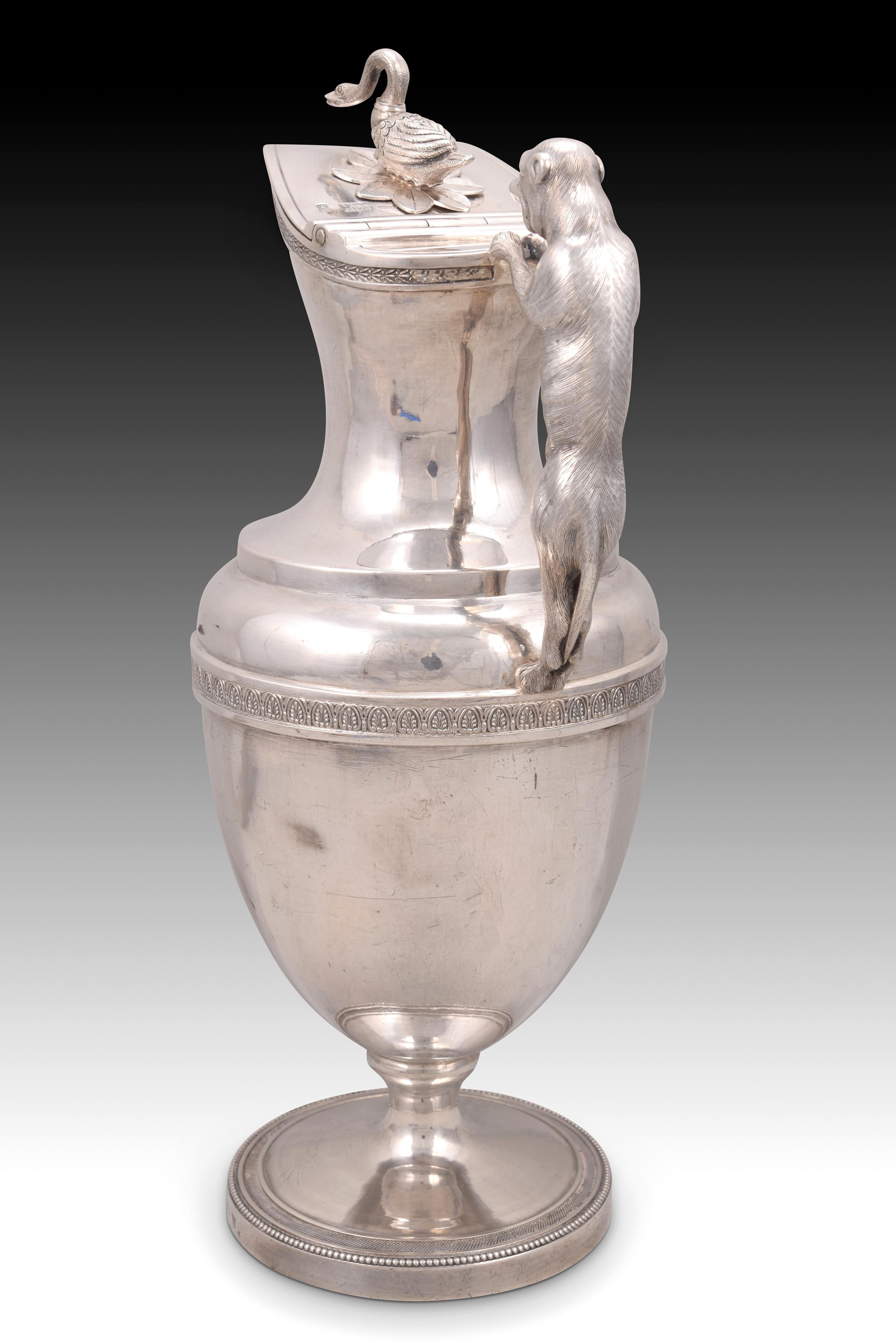 Krug. Silber. Viktorianisch, 18.-19. Jahrhundert (Neoklassisch) im Angebot