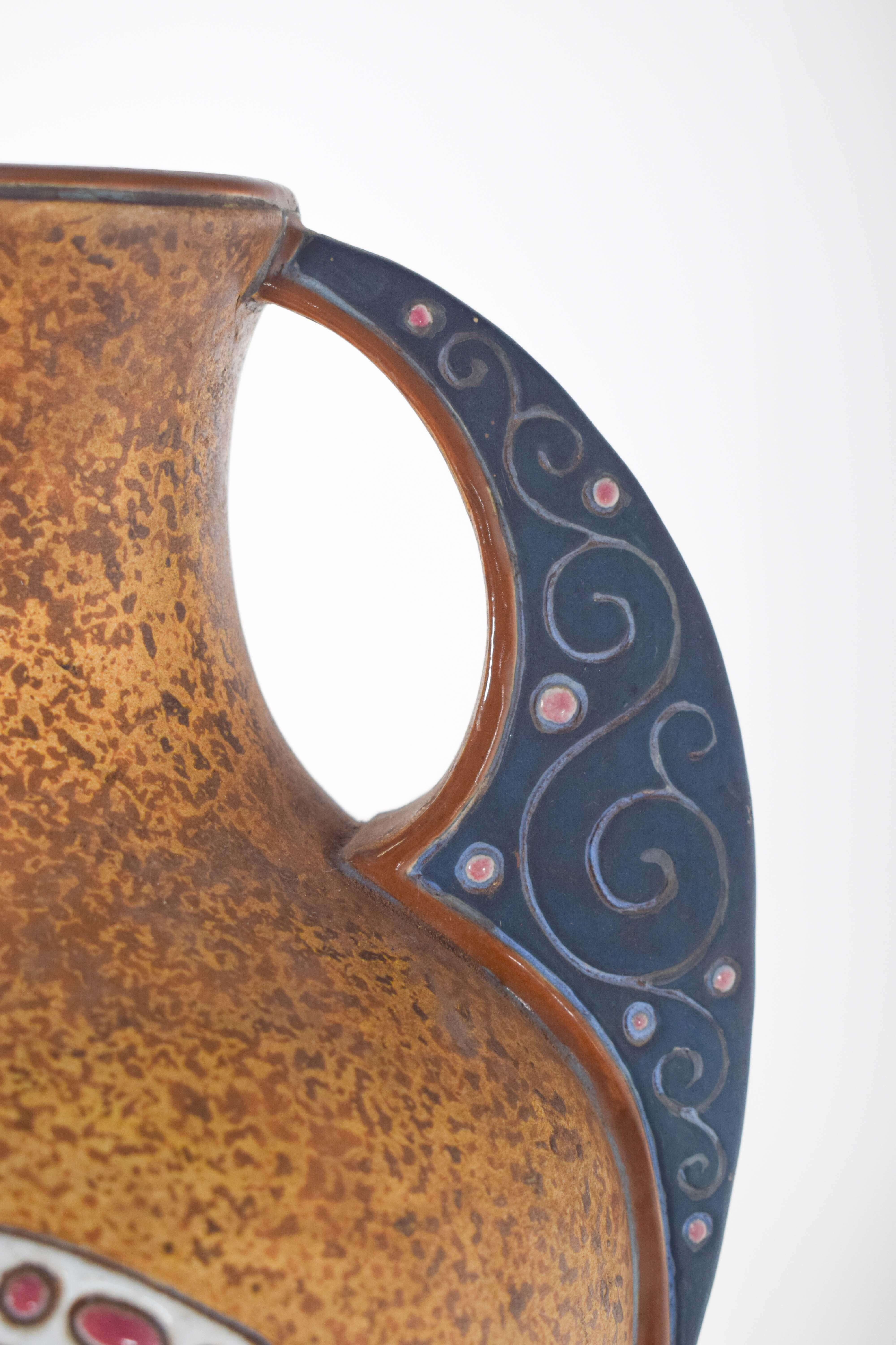 Brocca con manici in ceramica Ancora Cecoslovacchia In condizioni discrete in vendita a Lisboa, Lisboa