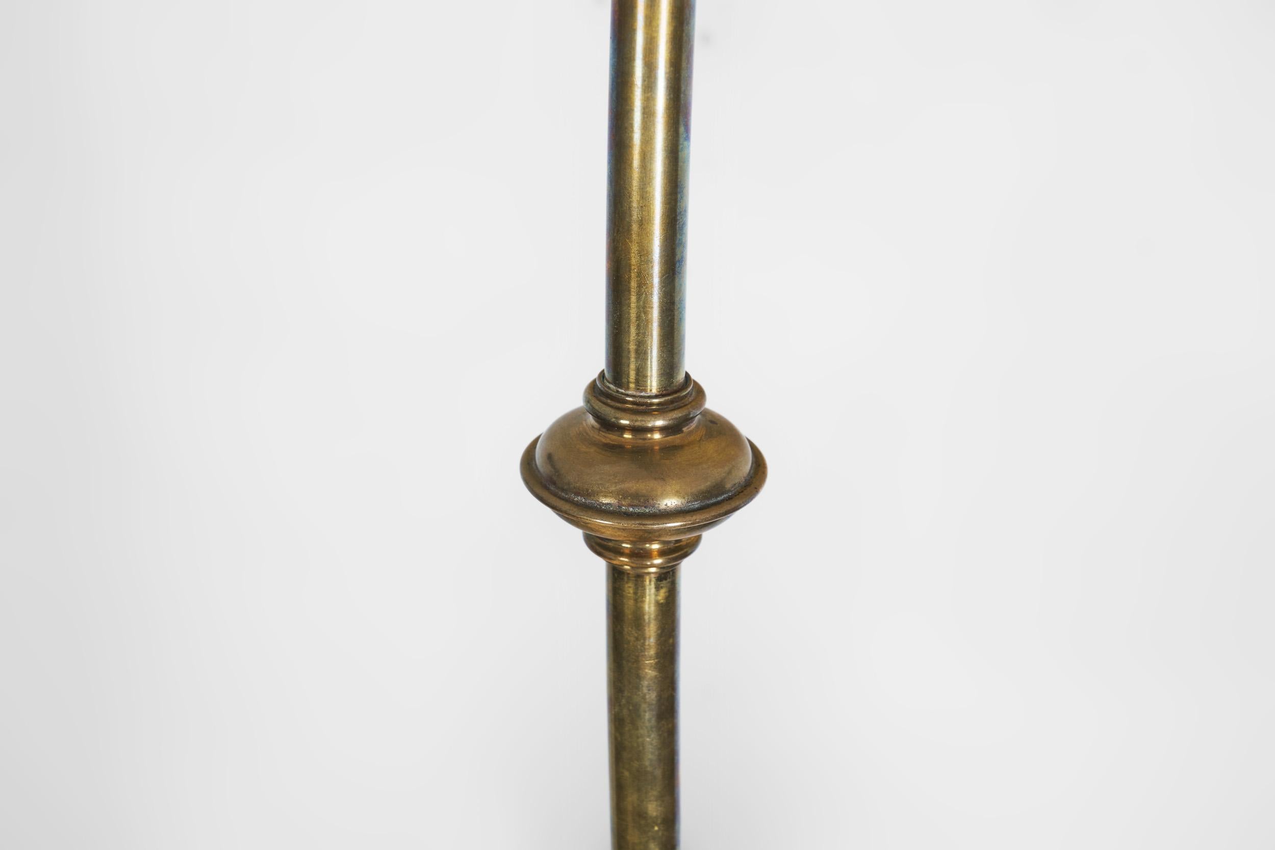 Jugend Ceiling Lamp in Patinated Brass and Glass, Europe early 20th century For Sale 4