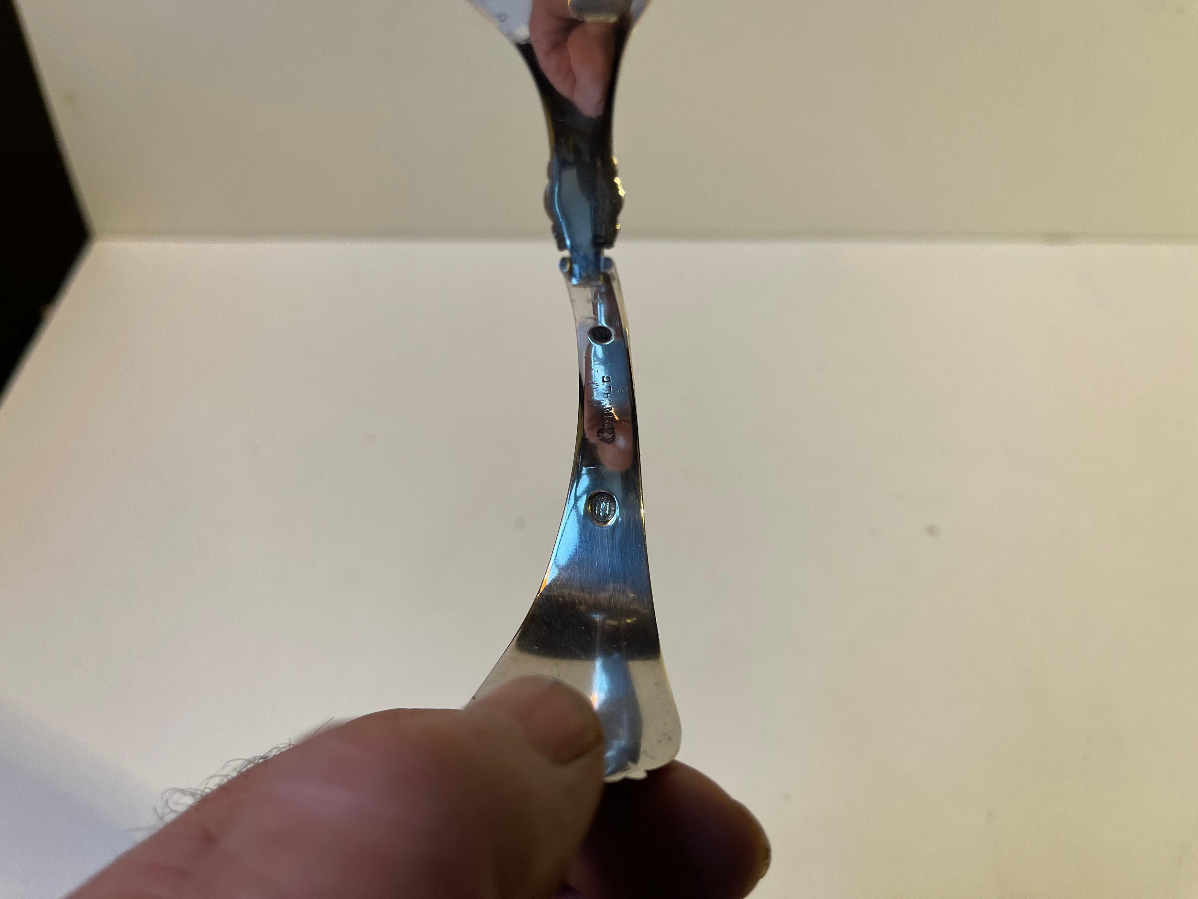 20ième siècle Bracelet fourchette en argent de style Jugend par l'orfèvre J. Thomsen en vente