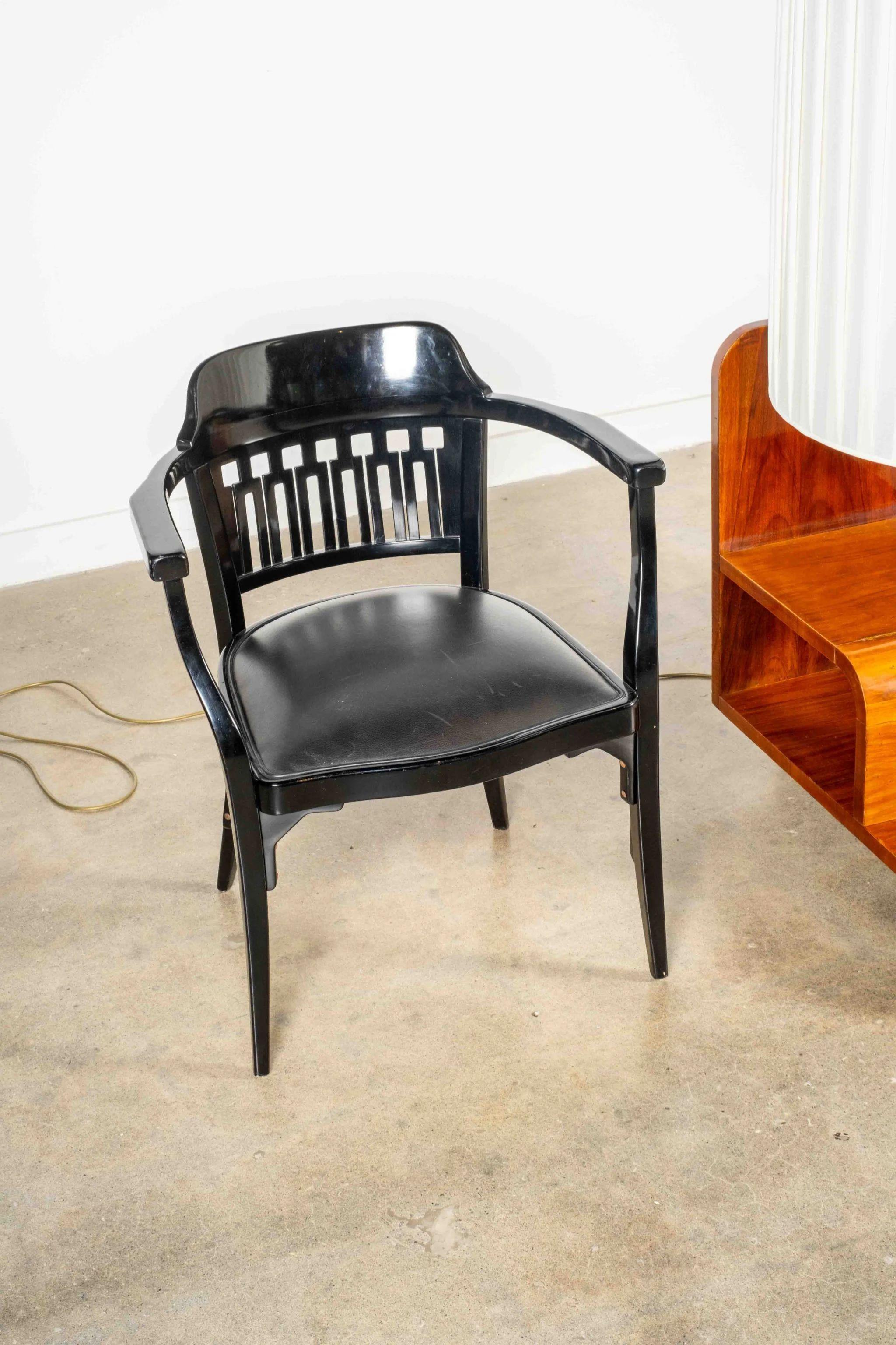 Sécession viennoise Fauteuil Jugendstil n° 714 d'Otto Wagner pour Jacob & Josef Kohn en vente