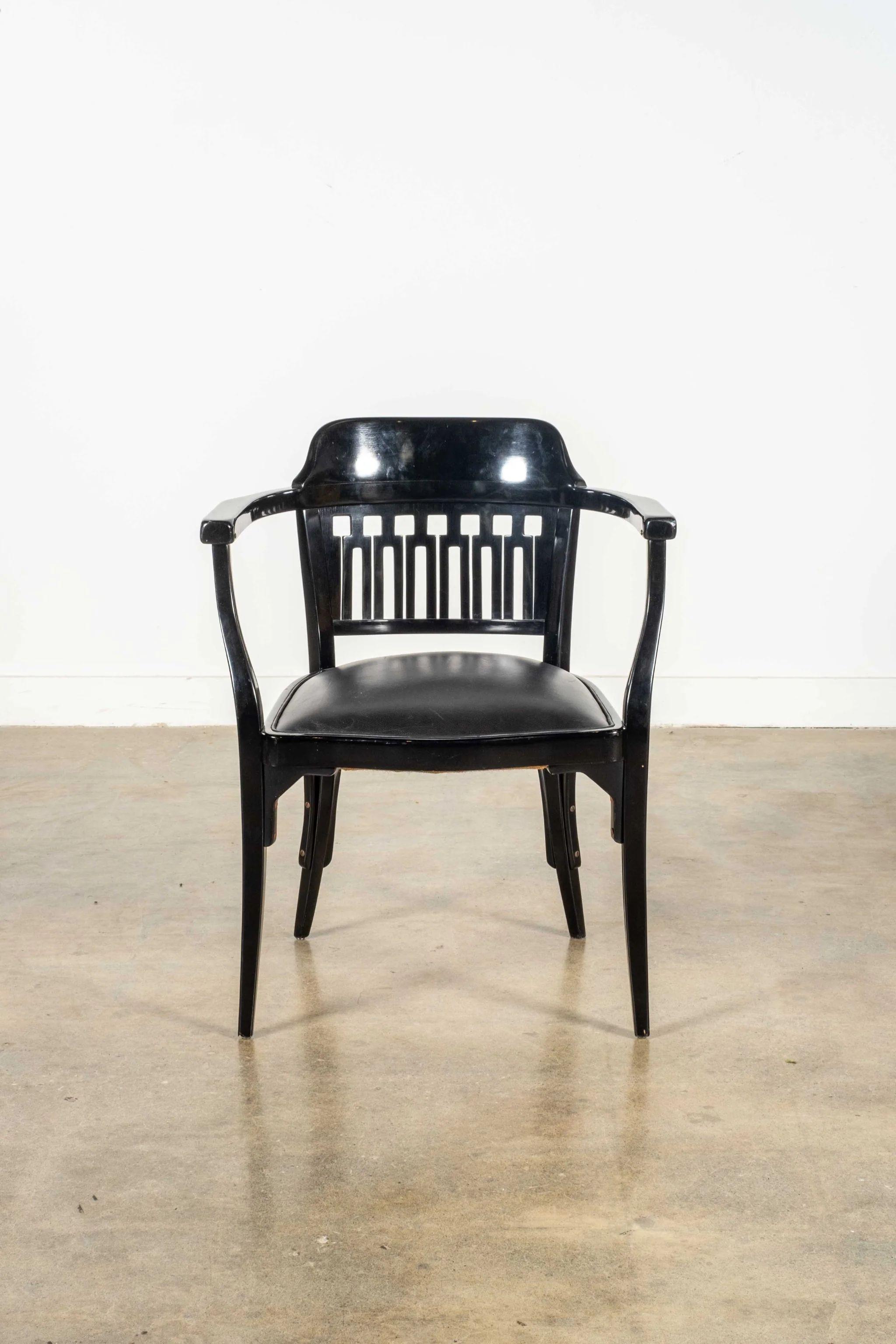 Autrichien Fauteuil Jugendstil n° 714 d'Otto Wagner pour Jacob & Josef Kohn en vente