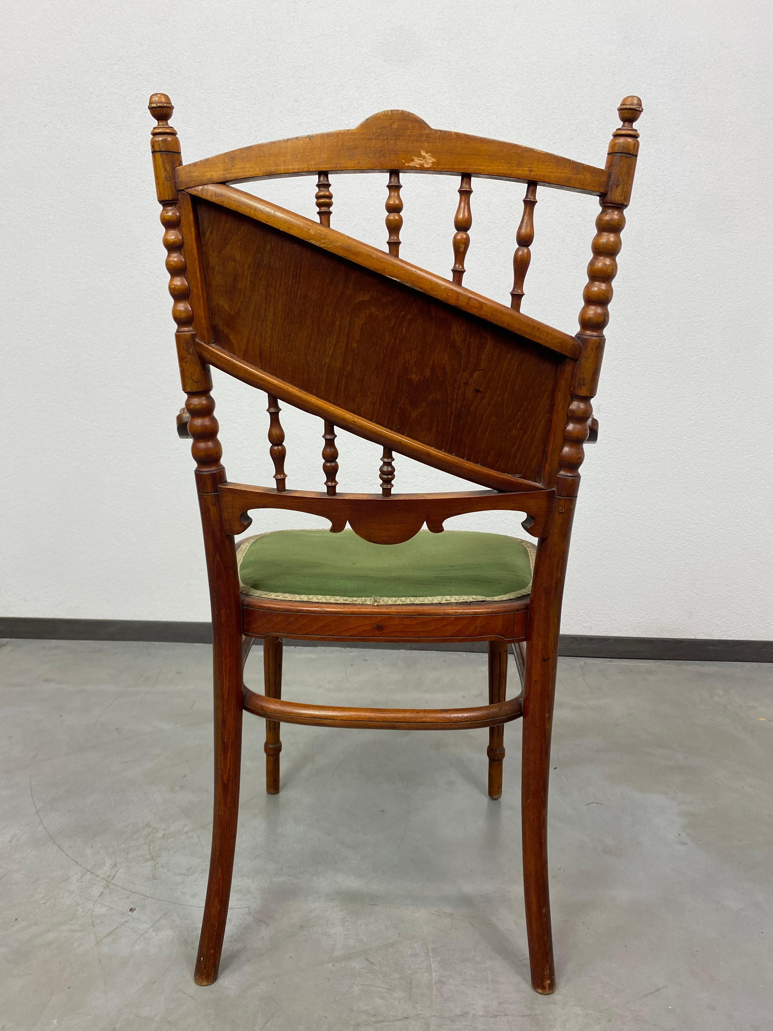 Jugendstil armchairs by J&J Kohn For Sale 8