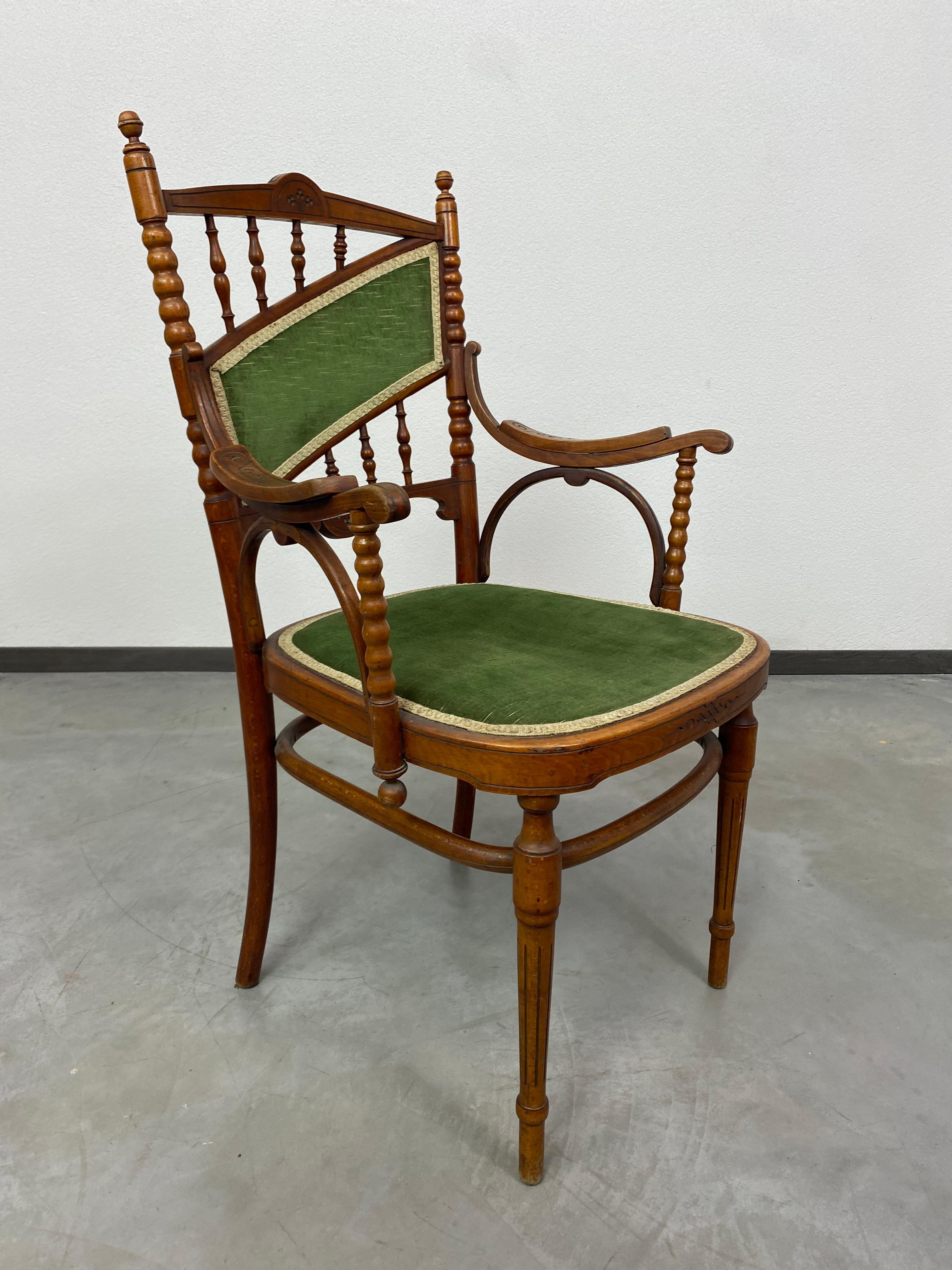Jugendstil armchairs by J&J Kohn In Good Condition For Sale In Banská Štiavnica, SK