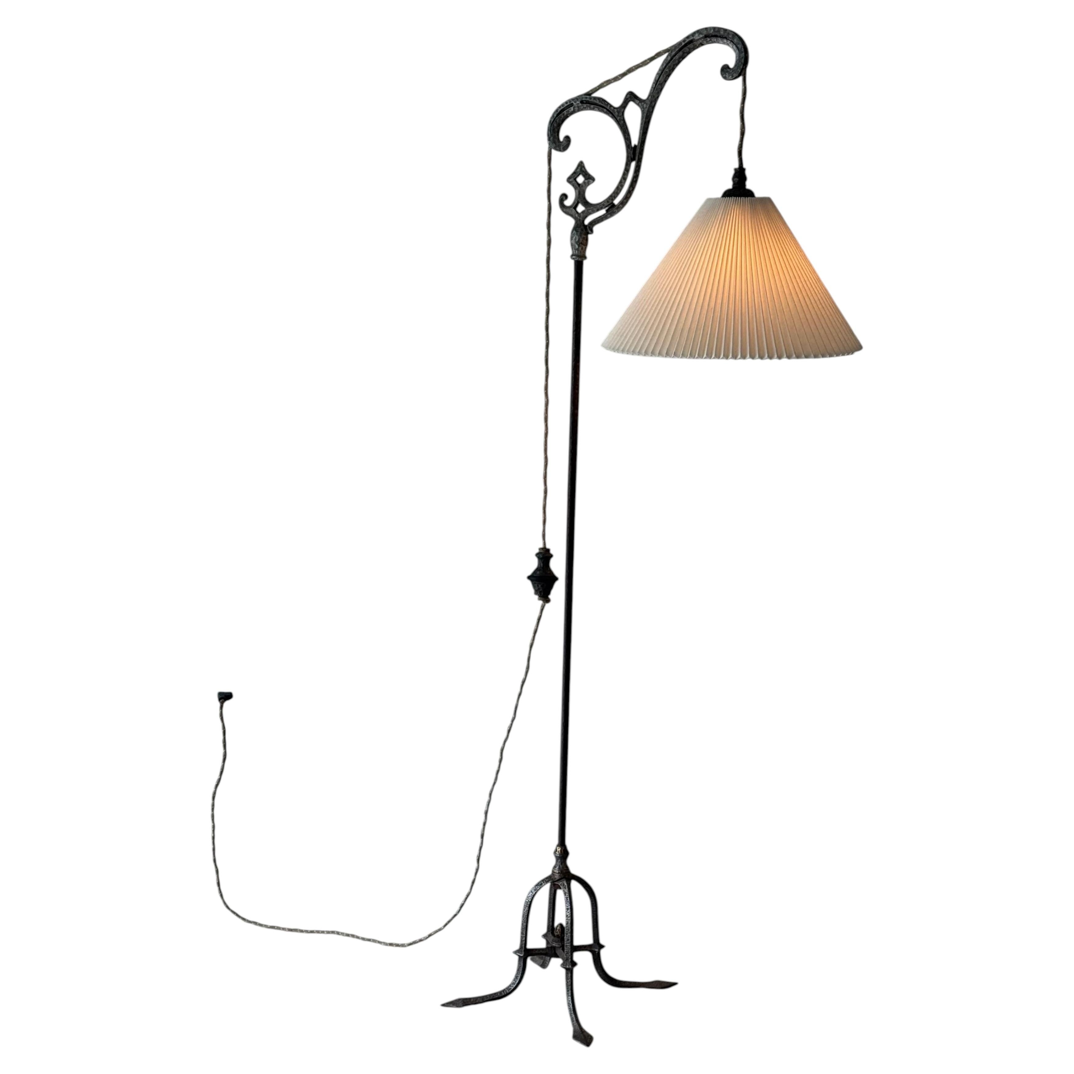 Jugendstil Art Deco Hammered Counter Balance Floor Lamp