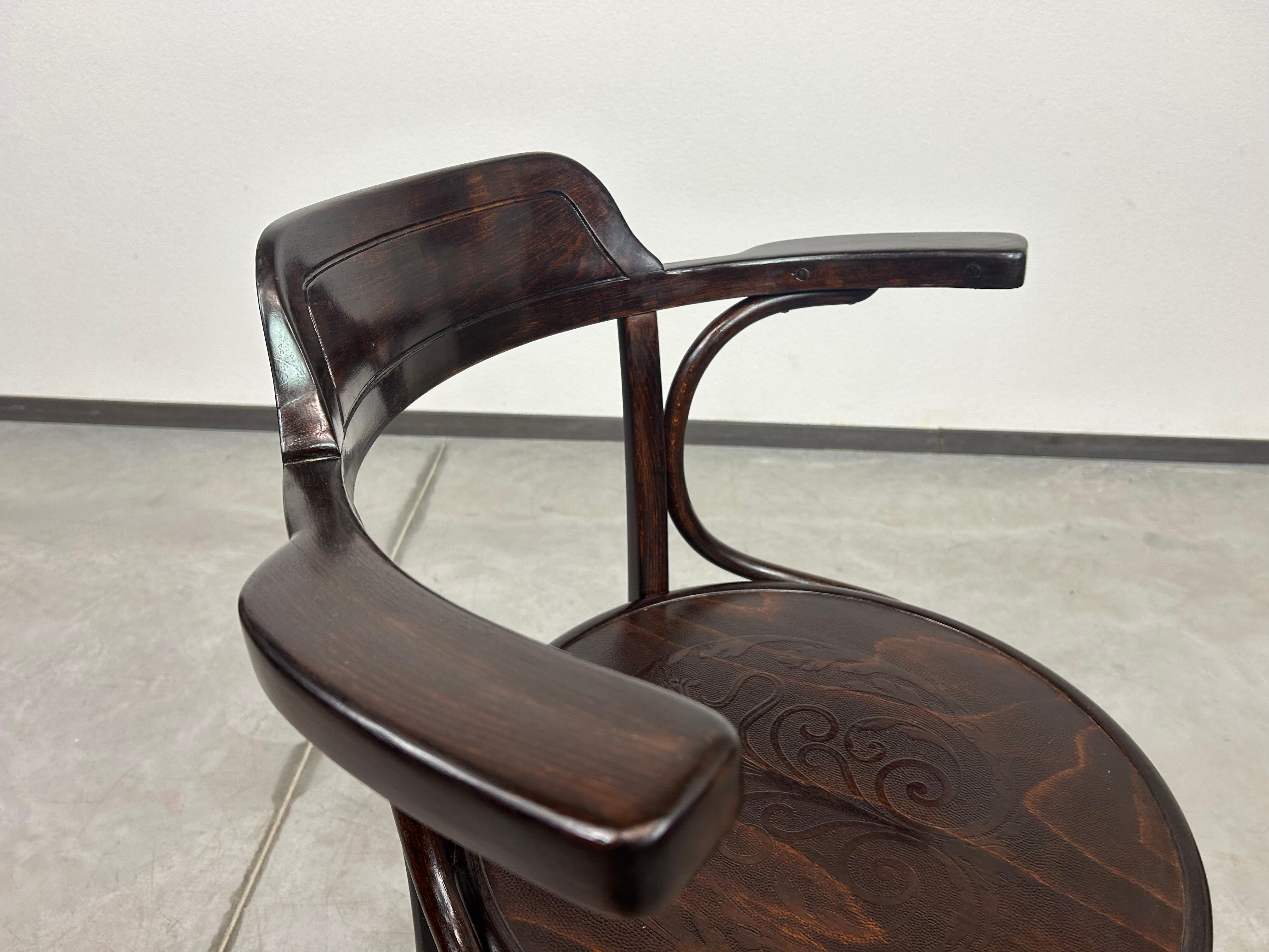 Jugendstil bentwood office chair B47 by J&J Kohn In Excellent Condition In Banská Štiavnica, SK
