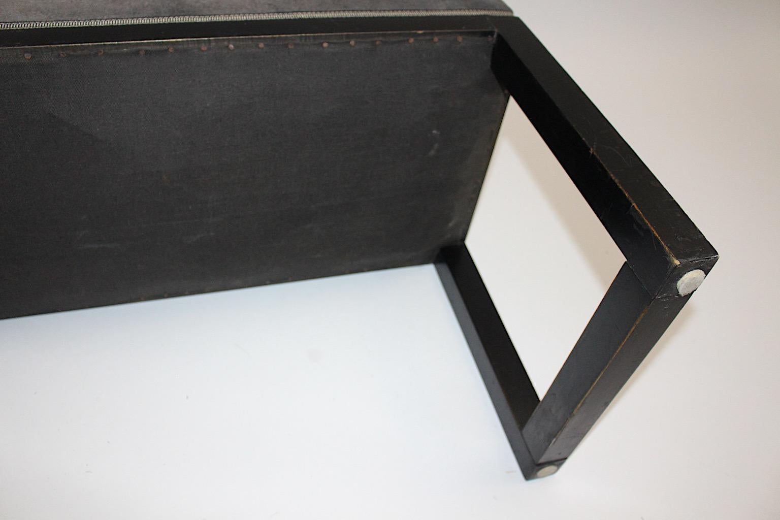 Jugendstil Black Beech Grey Vintage Small Bench Josef Hoffmann circa 1905 Vienna en venta 11