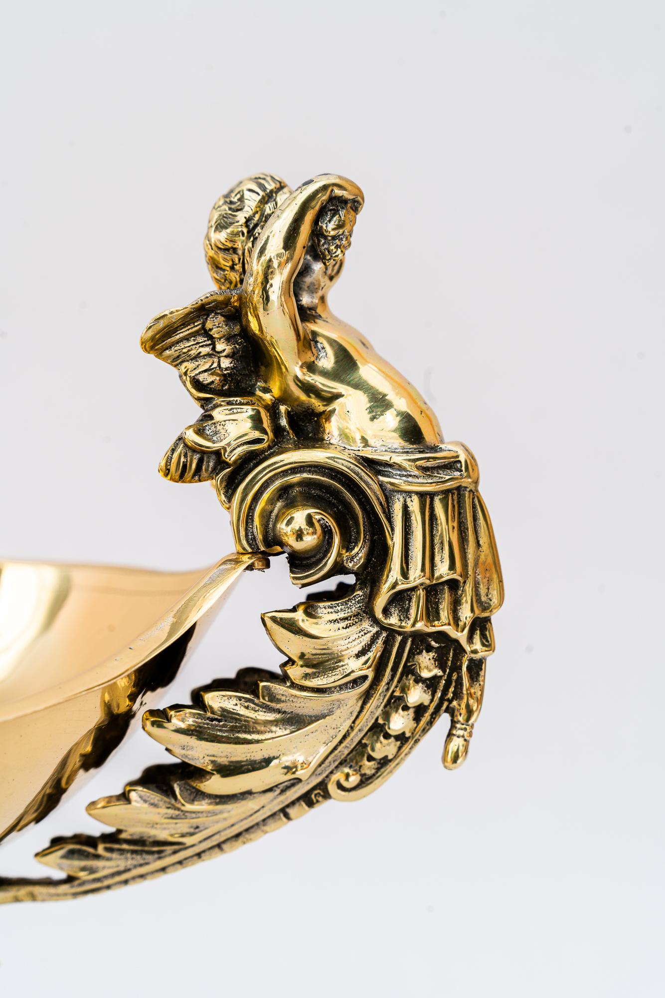 Jugendstil Messing Tafelaufsatz Wien um 1900 (Österreichisch) im Angebot