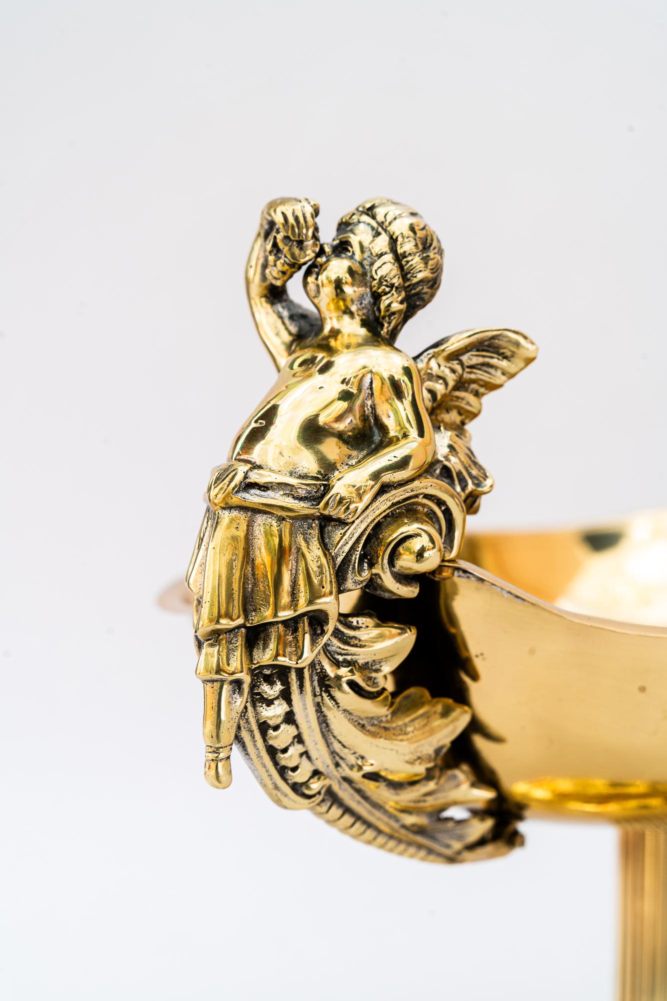 Jugendstil Messing Tafelaufsatz Wien um 1900 (Lackiert) im Angebot