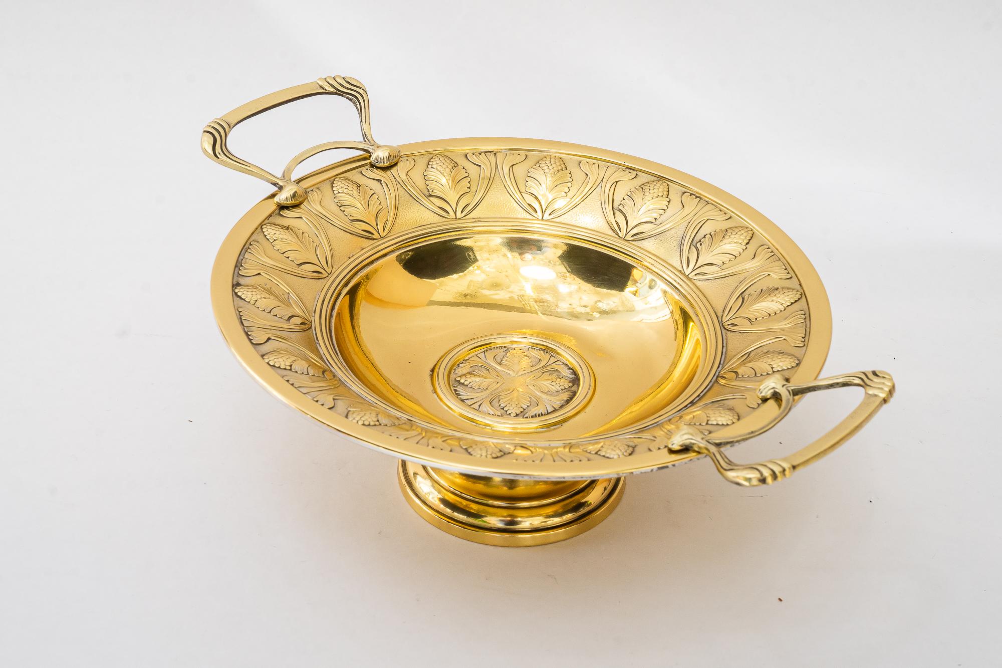 Jugendstil-Messing-Mitteltisch aus Messing Vienna um 1908 (Österreichisch) im Angebot