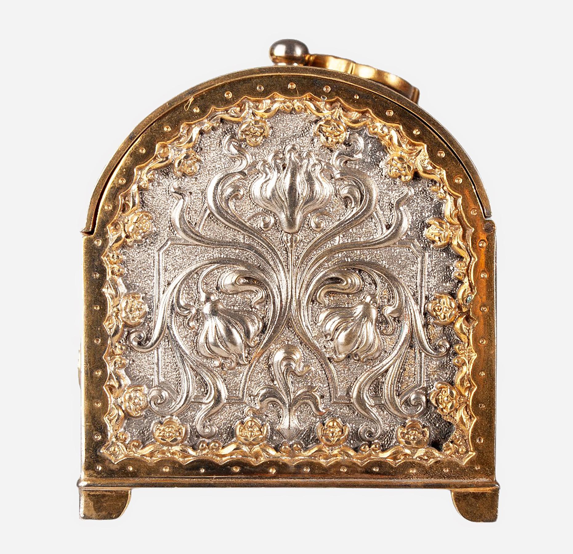 Early 20th Century Jugendstil Brass Jewelry Casket with Velvet Lining by Erhard & Söhne, Germany For Sale