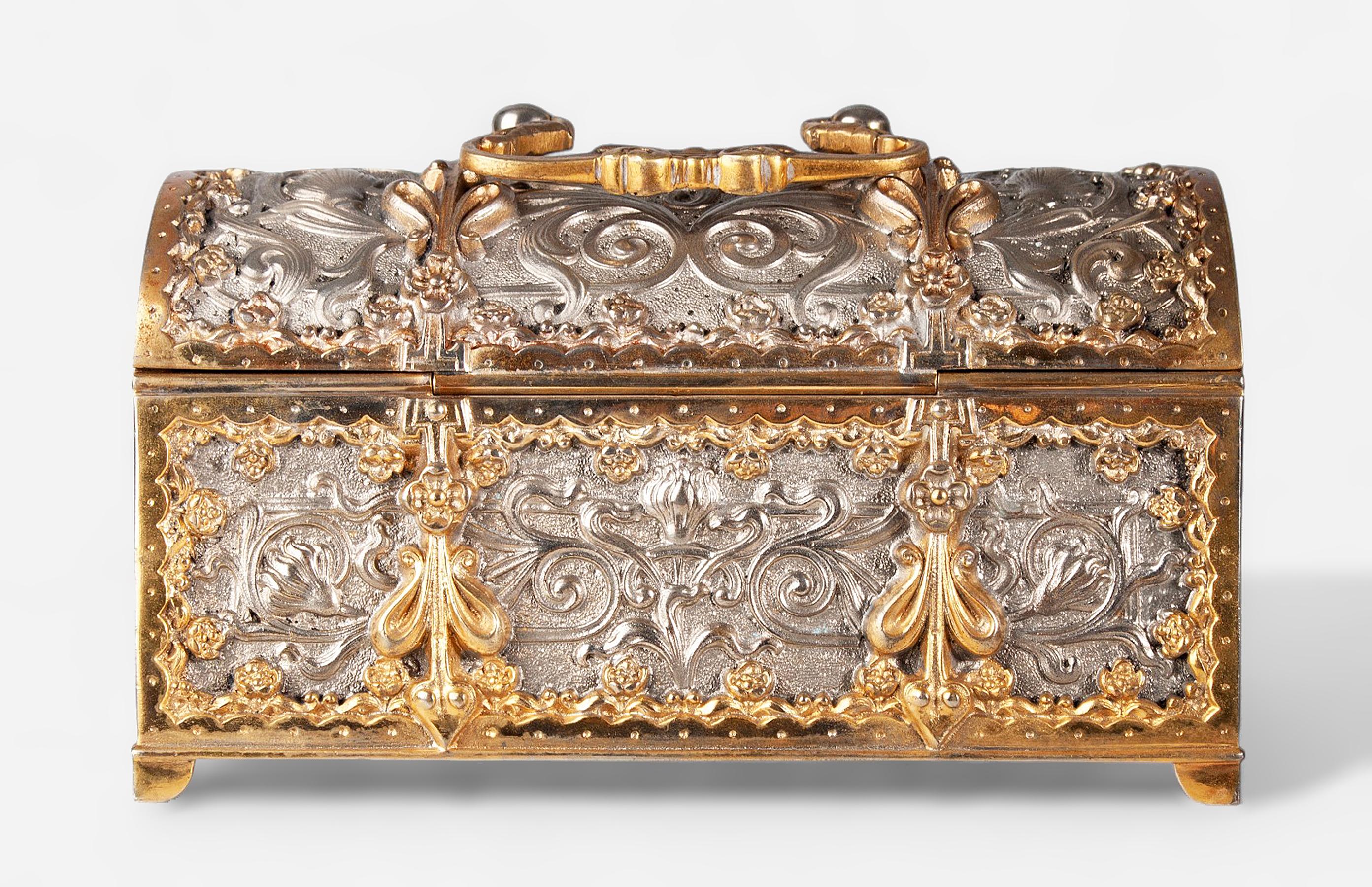 Metal Jugendstil Brass Jewelry Casket with Velvet Lining by Erhard & Söhne, Germany For Sale