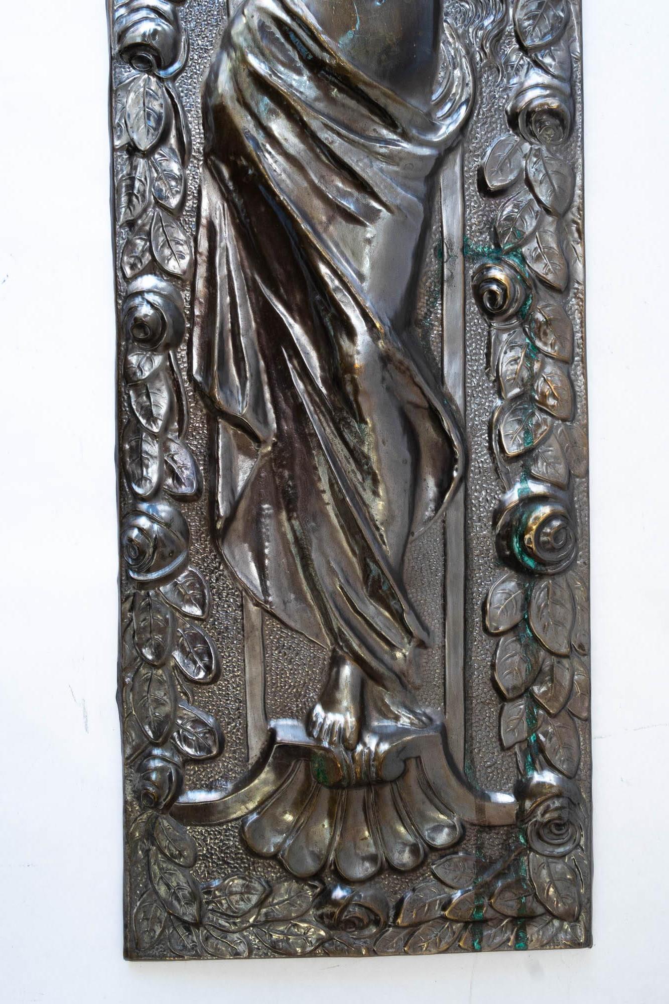 Jugendstil Messing Relief mit floralem Motiv Messing original Patina um 1908 im Zustand „Gut“ im Angebot in Wien, AT