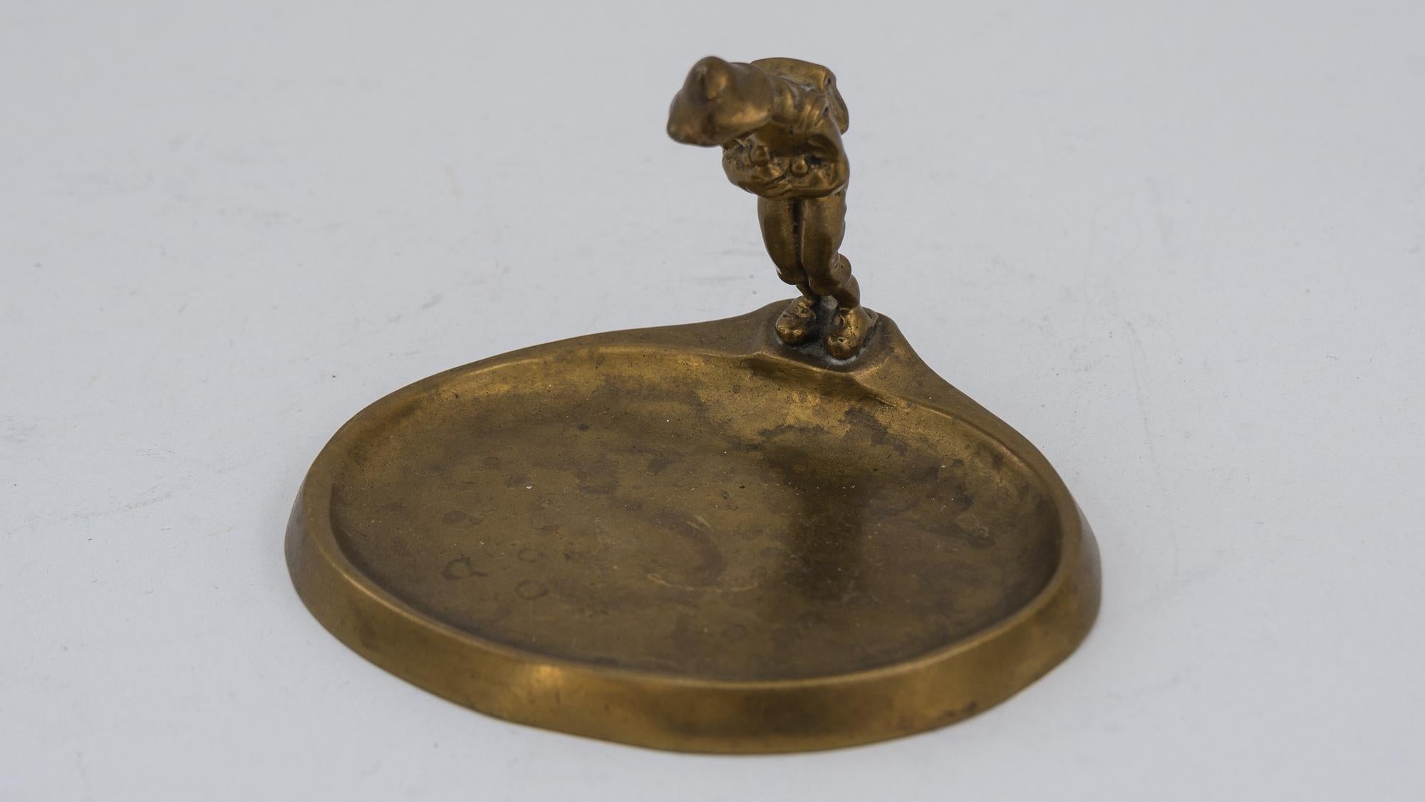 Cenicero Jugendstil de bronce, Viena, hacia 1905 en venta 4
