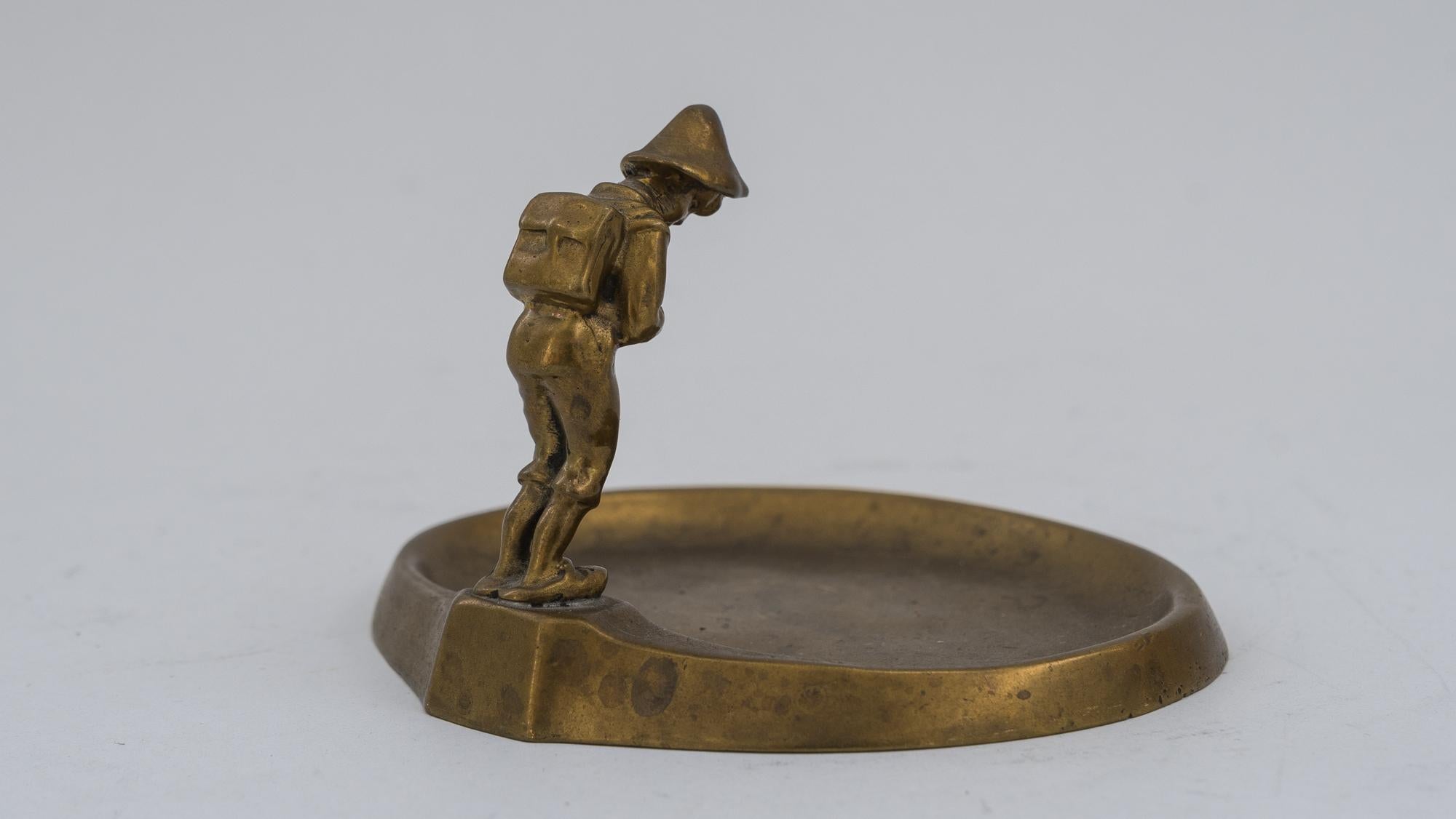 Early 20th Century Jugendstil Bronze Ashtray, Vienna, circa 1905 For Sale