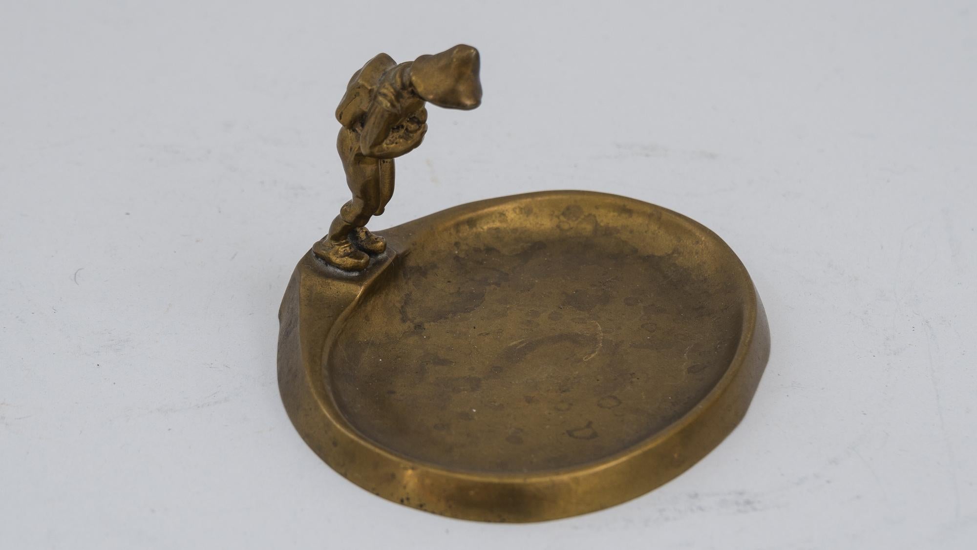 Cenicero Jugendstil de bronce, Viena, hacia 1905 en venta 3