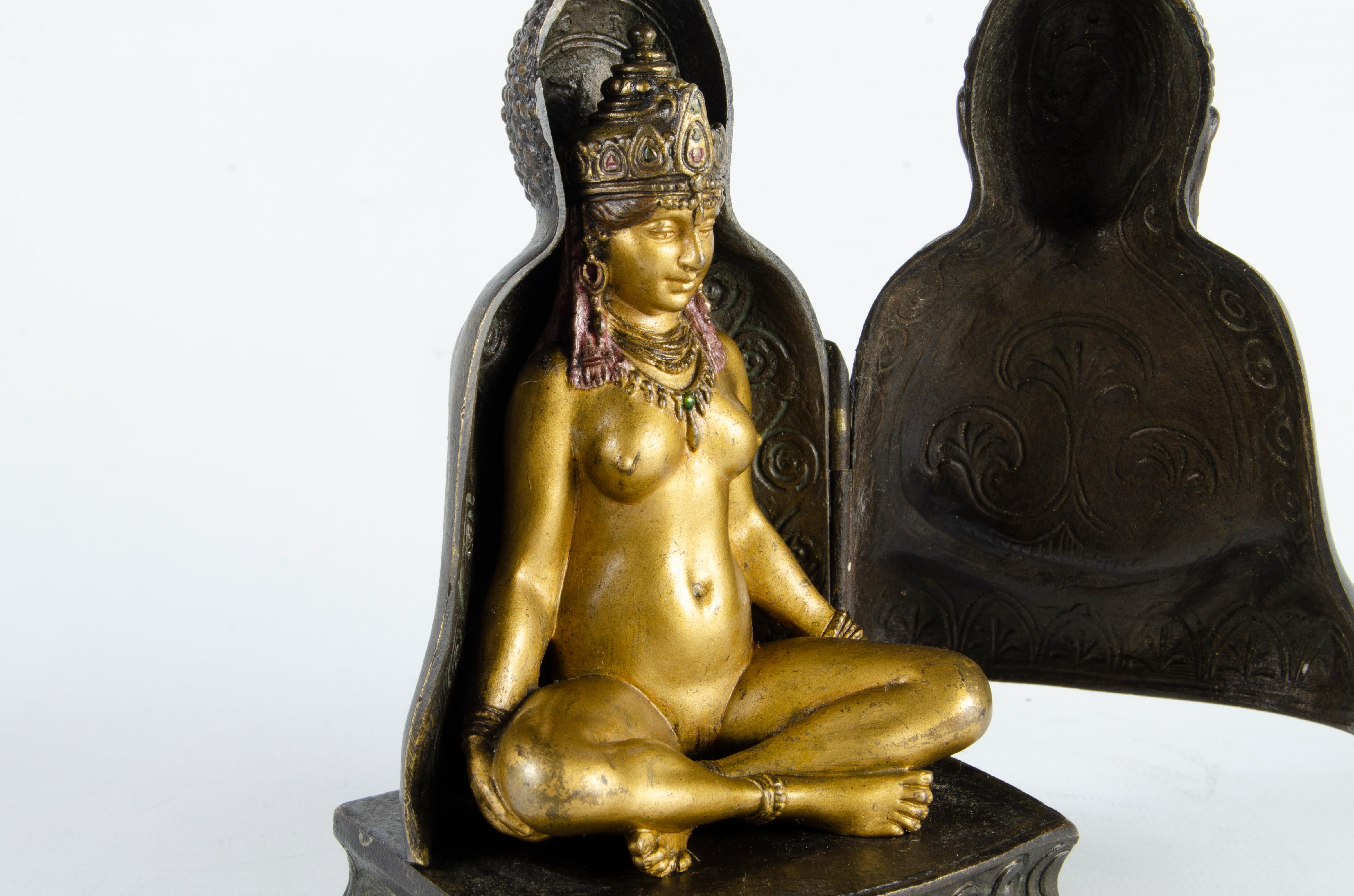 Sculture in bronzo Jugendstil di Buddha e sacerdotessa di Franz Bergmann, Austria in vendita 1