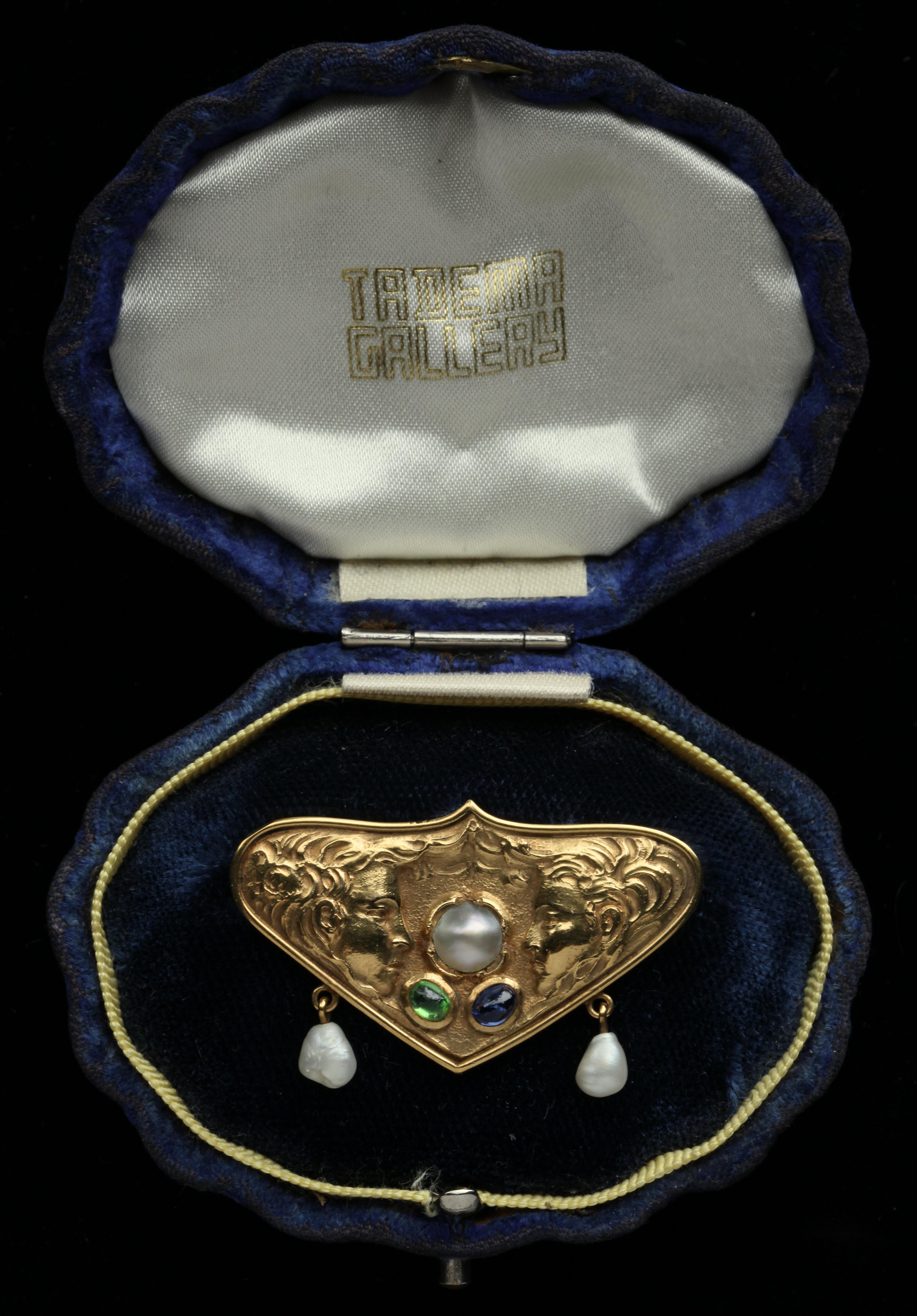 Jugendstil Brooch Gold Sapphire Attributed to Fritz Wolber, c. 1900 In Good Condition For Sale In London, GB