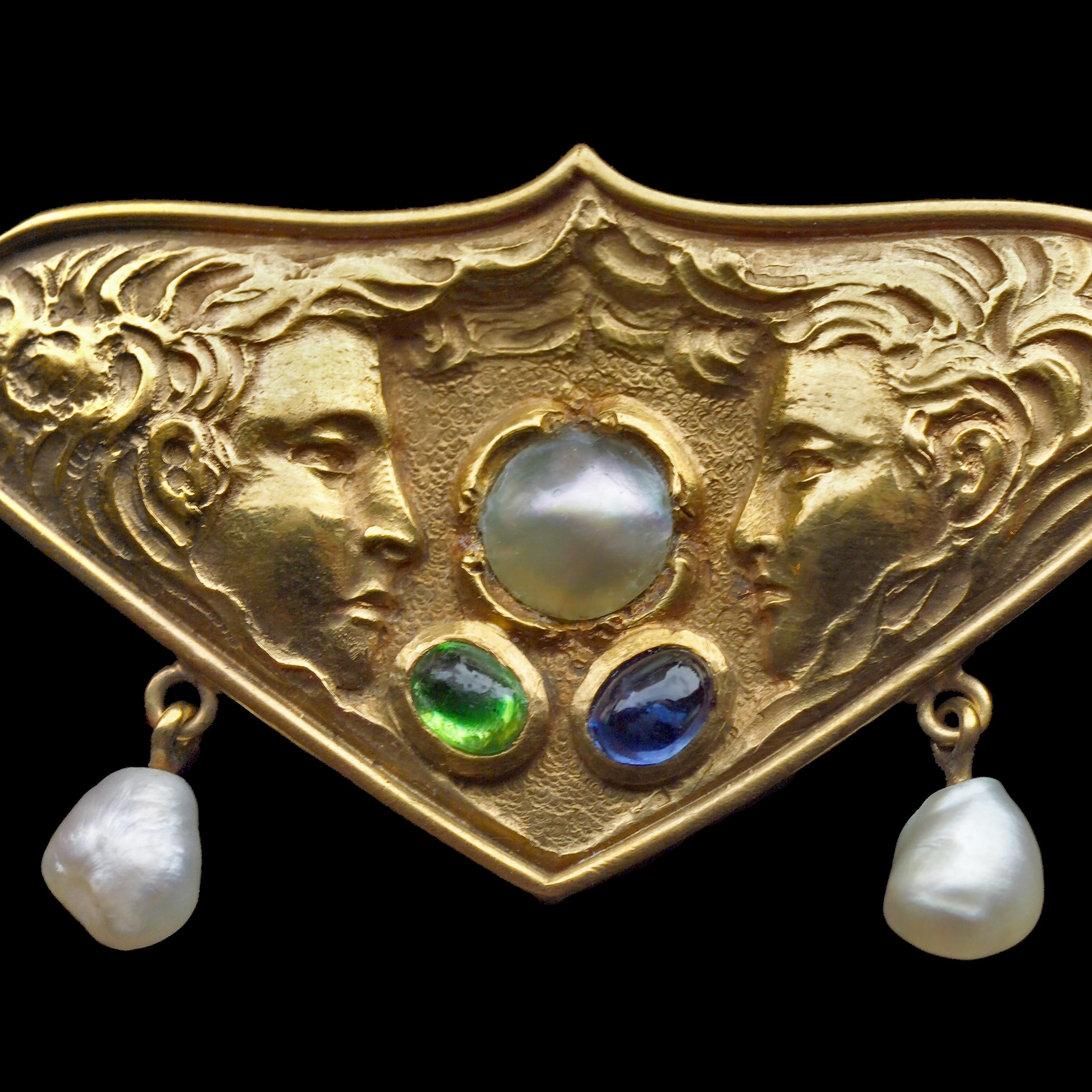Women's or Men's Jugendstil Brooch Gold Sapphire Attributed to Fritz Wolber, c. 1900 For Sale