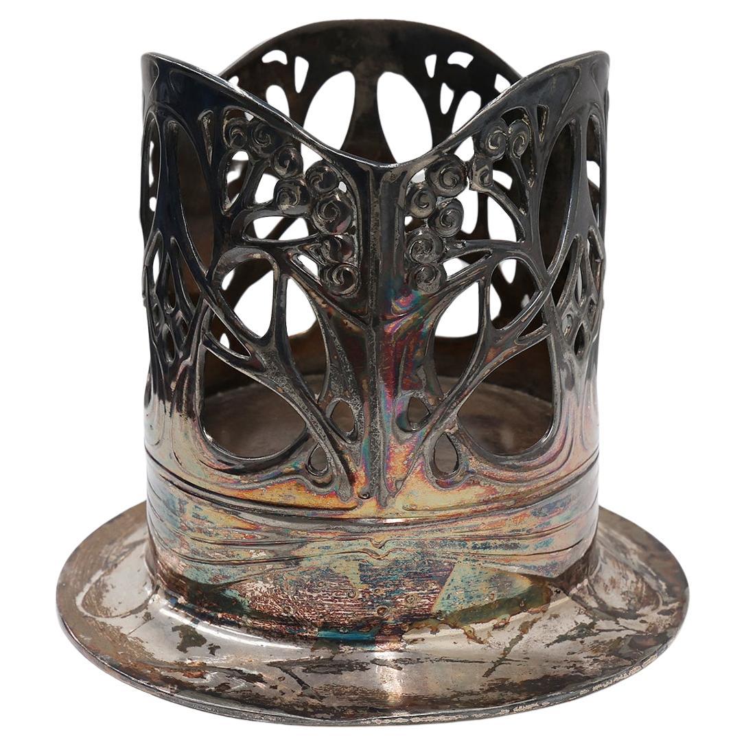 Portabotellas de estaño fundido Jugendstil marcado Urania 1075, ca. 1910 en venta
