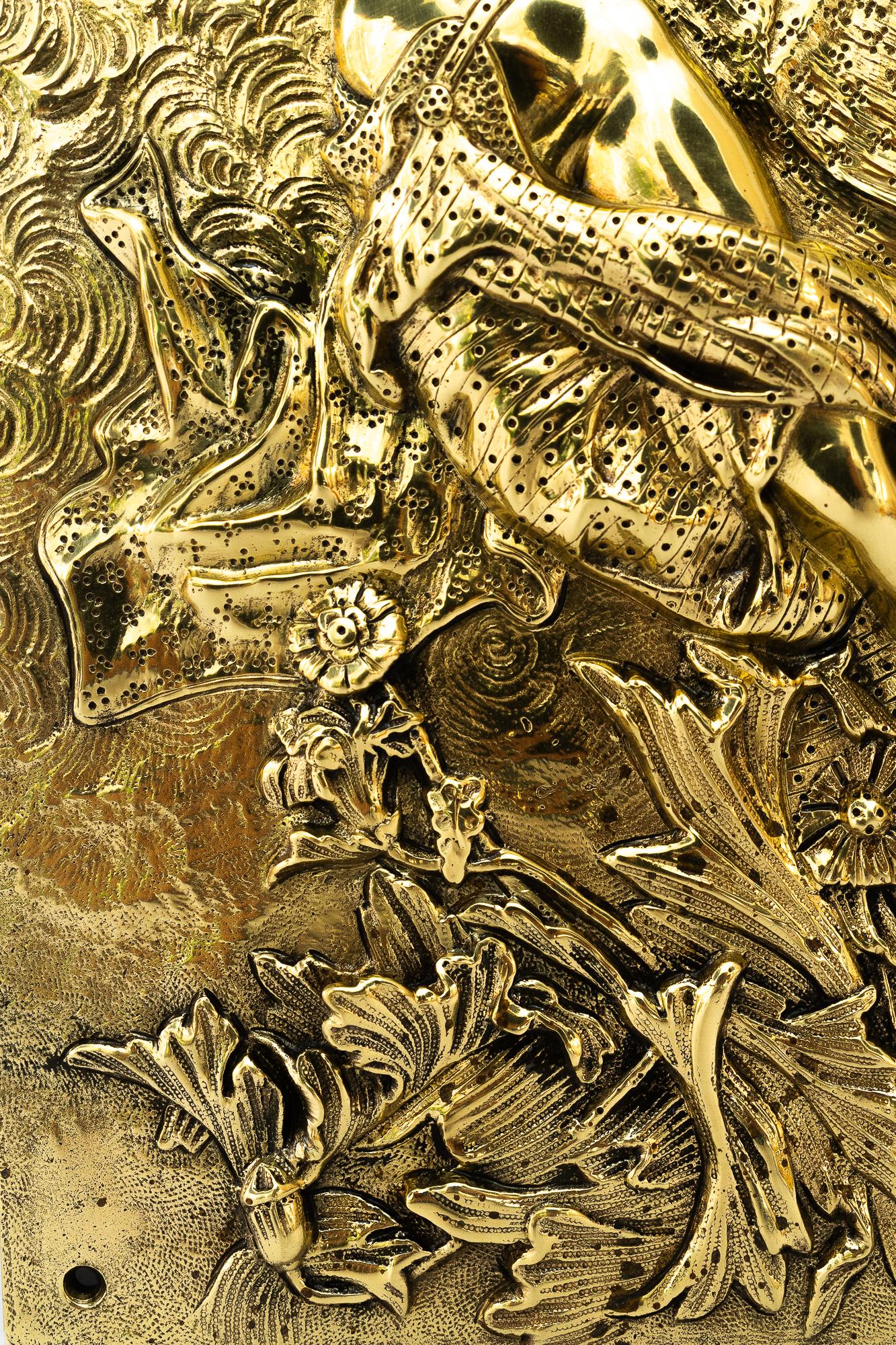 Jugendstil Cast relief polished brass vienna circa 1910 In condizioni buone in vendita a Wien, AT