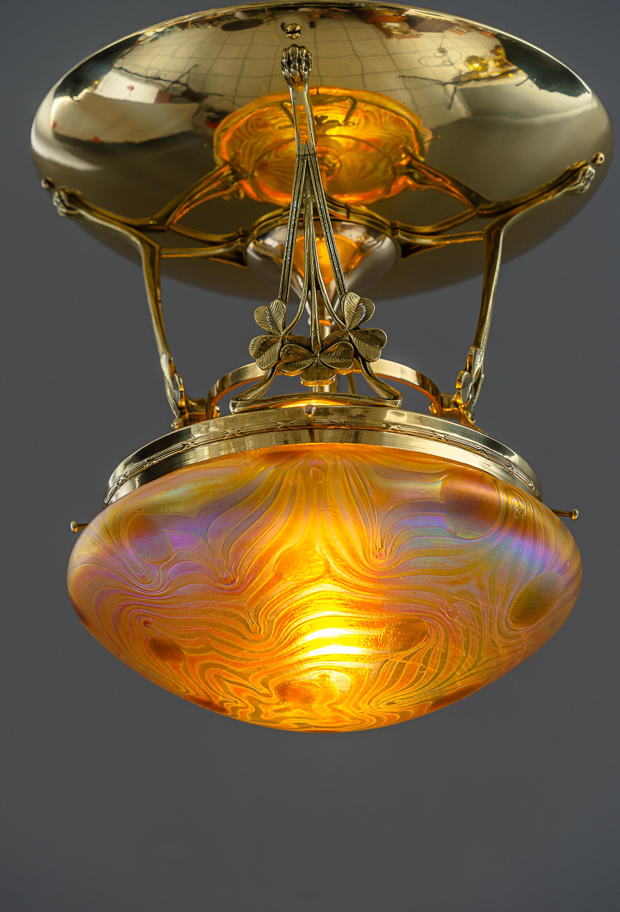 jugendstil deckenlampe mit loetz glass schirm wien um 1908 2