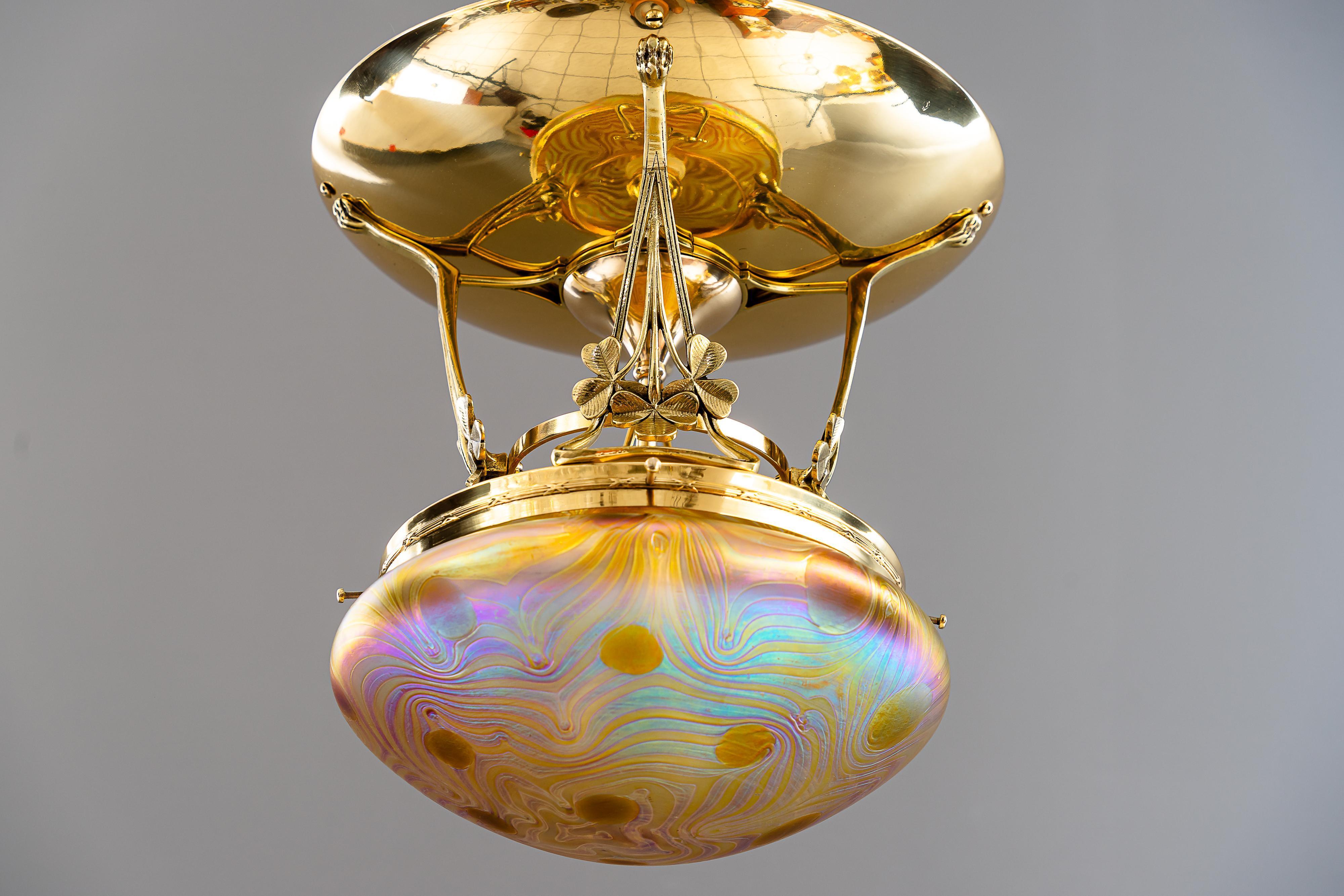 jugendstil deckenlampe mit loetz glass schirm wien um 1908 (Jugendstil)