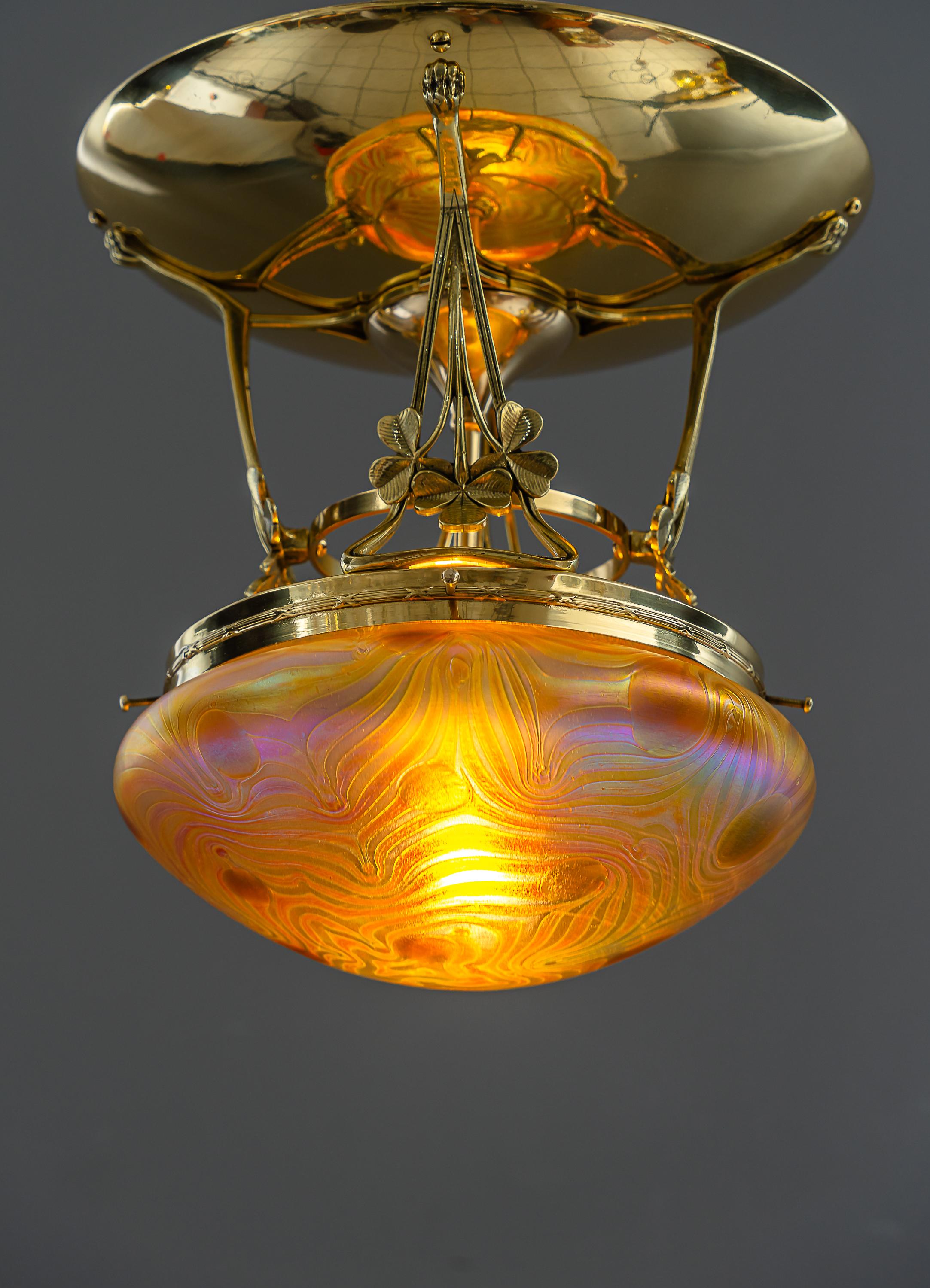 jugendstil deckenlampe mit loetz glass schirm wien um 1908 (Österreichisch)