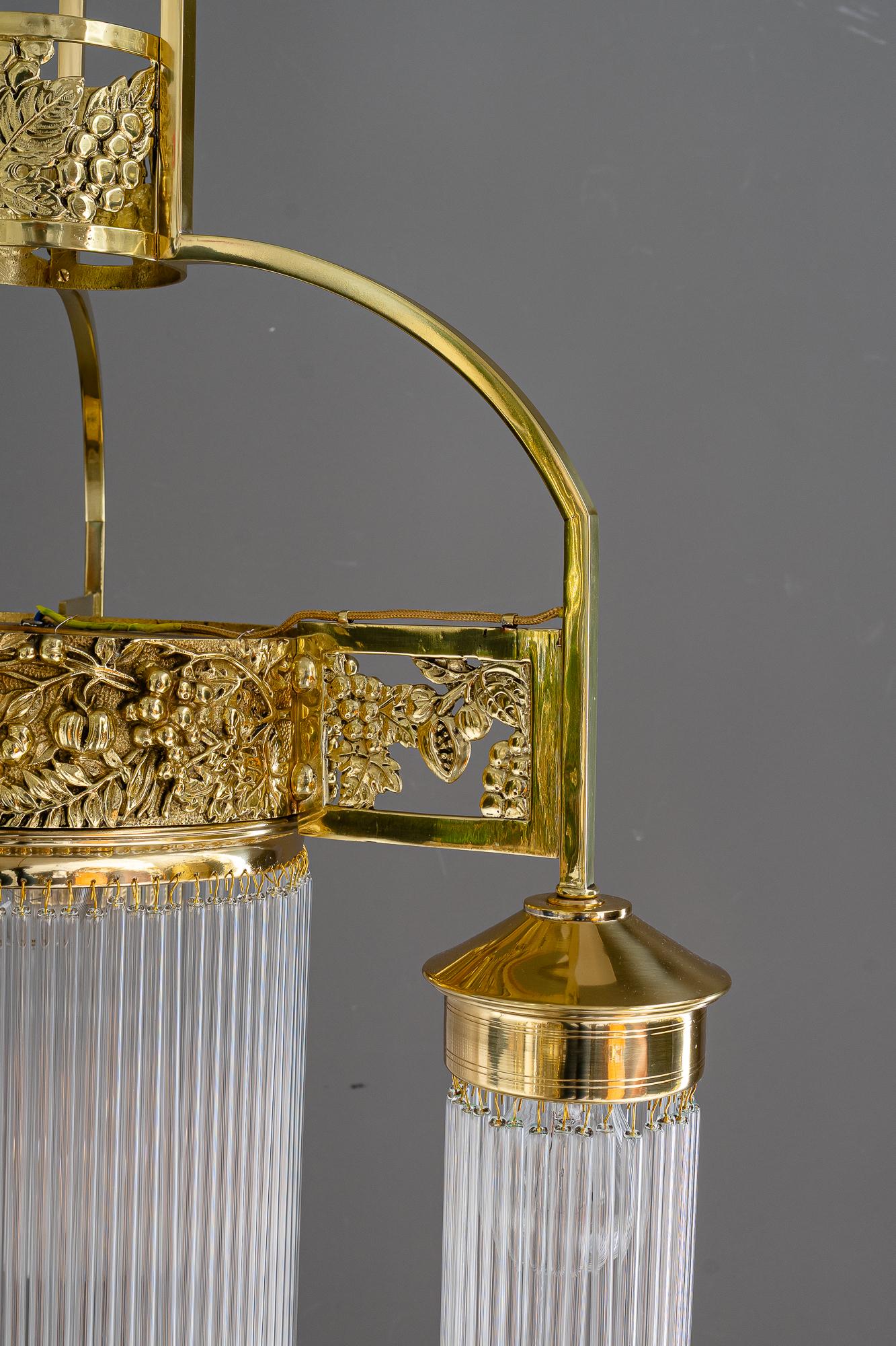 Ottone Lampadario Jugendstil con bacchette di vetro vienna 1908 circa in vendita
