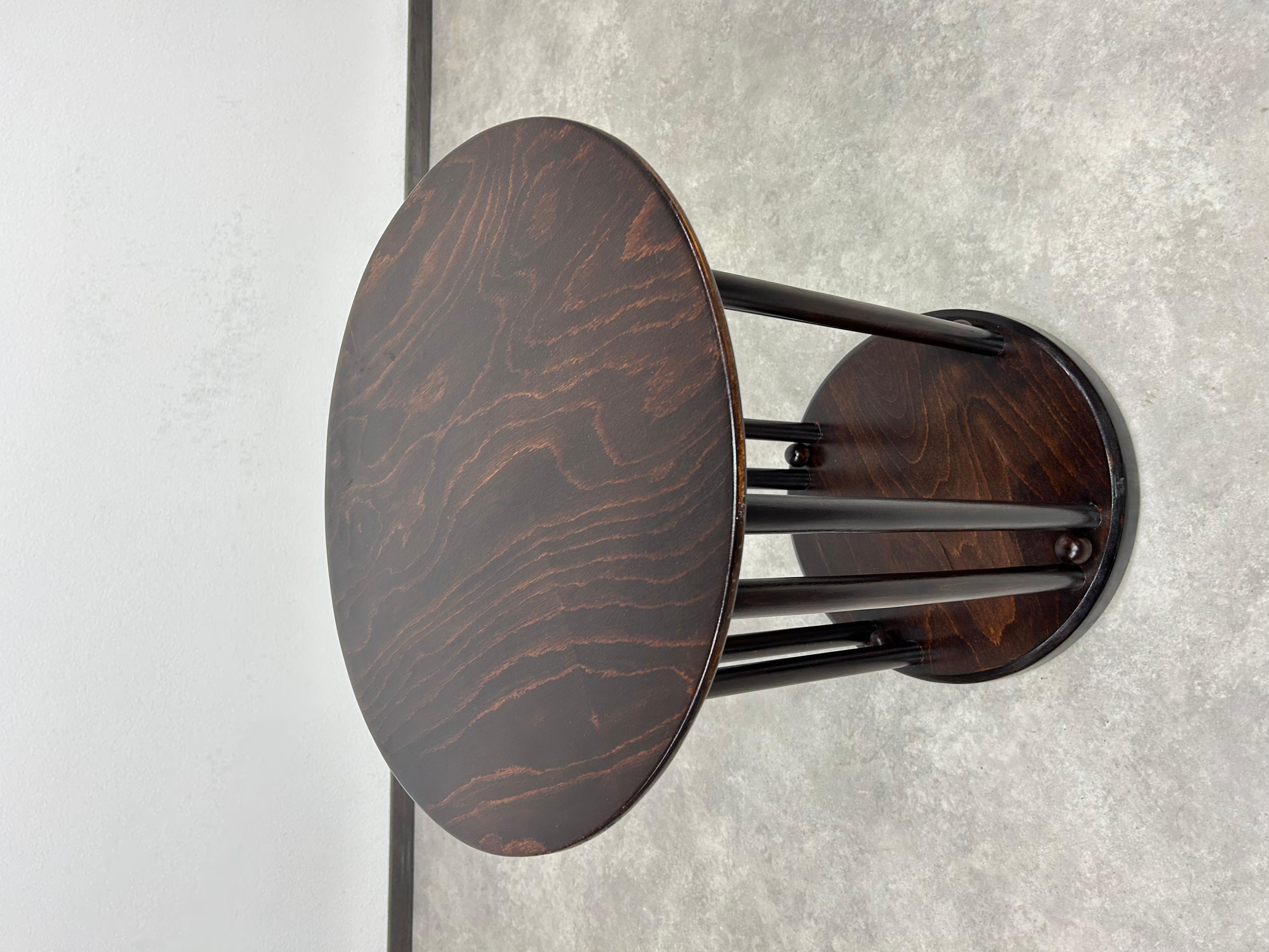 Autrichien Table basse Jugendstil n° 406 de Josef Hoffmann pour Cabaret Fledermaus en vente