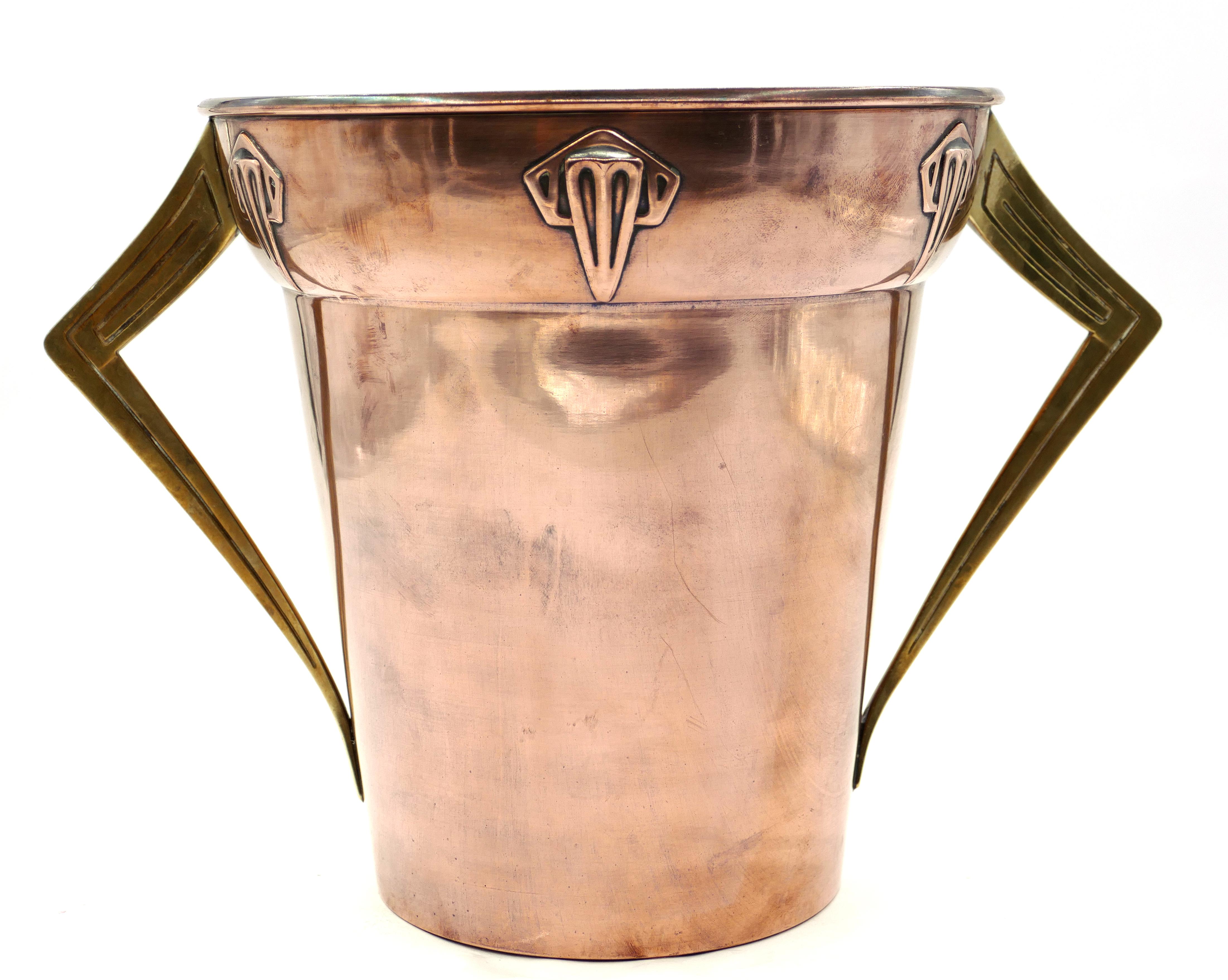 Jugendstil Copper and Brass Ice Container, Germany, 1910s In Good Condition In Roma, IT