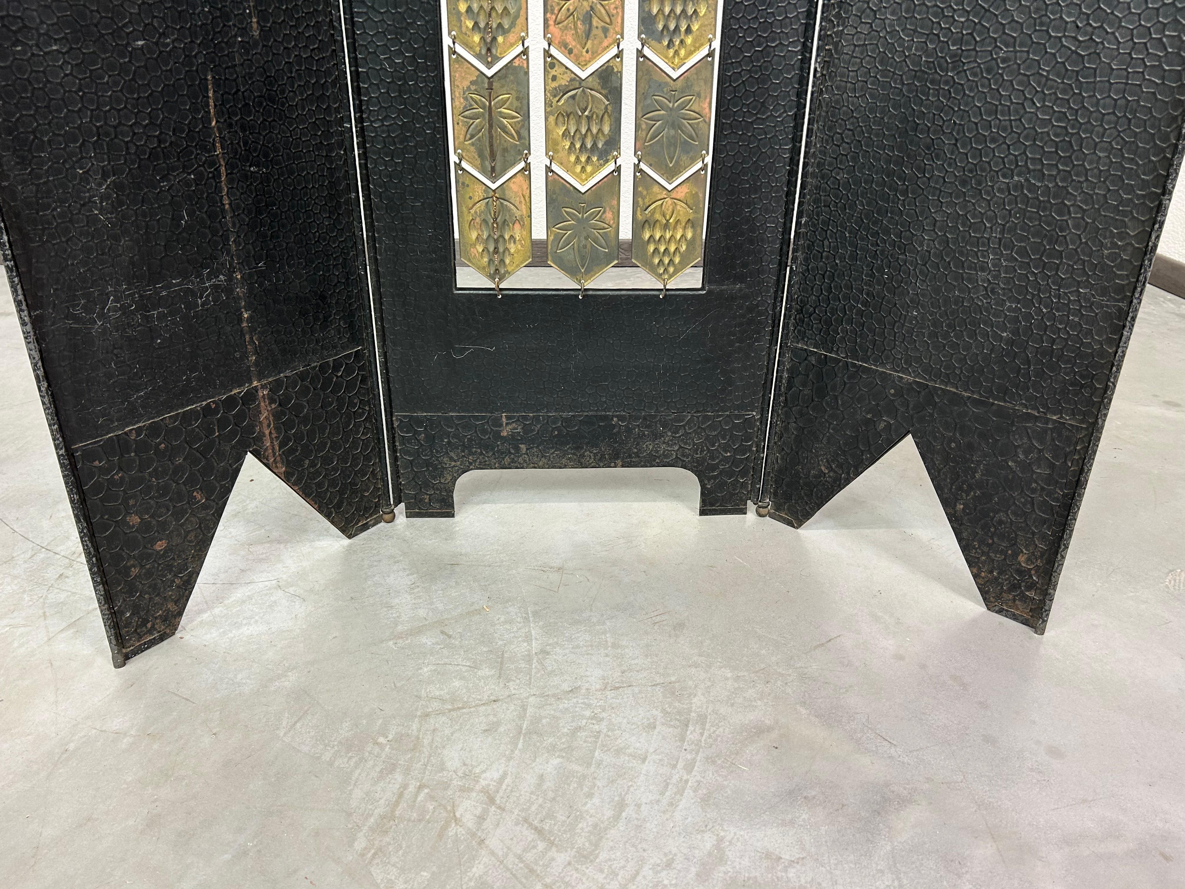 Jugendstil fire screen attr. to Dagobert Peche Wiener Werkstätte For Sale 5