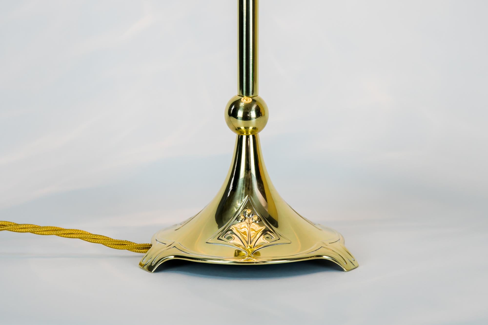 Jugendstil Floral Lamp Vienna 1905s with Opaline Glass Shade For Sale 1