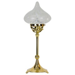 Lampe florale Jugendstil Vienne des années 1905 avec abat-jour en verre opalin