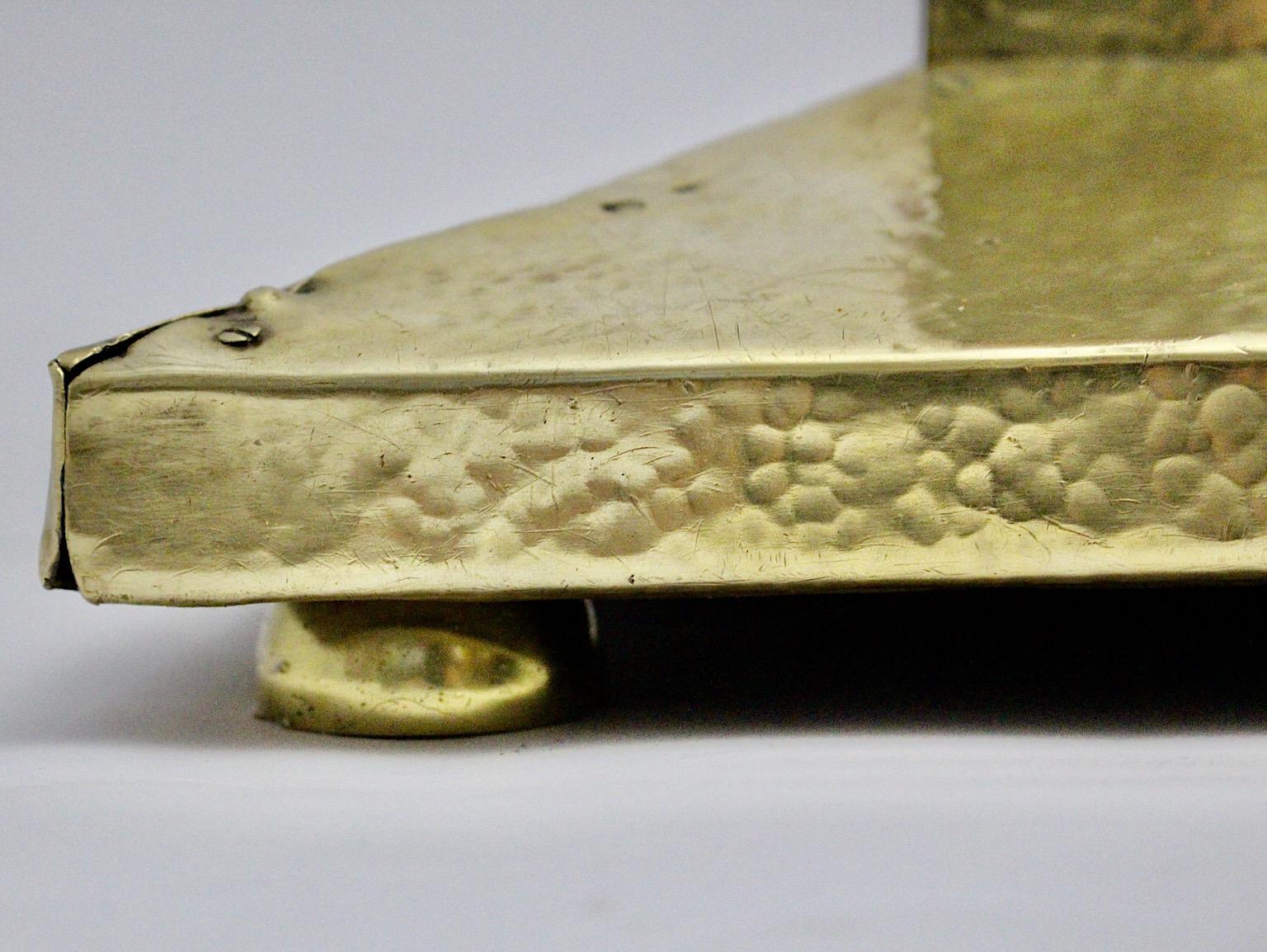 Appendiabiti Jugendstil a piantana in legno d'acero e ottone, circa 1910 Austria in vendita 12