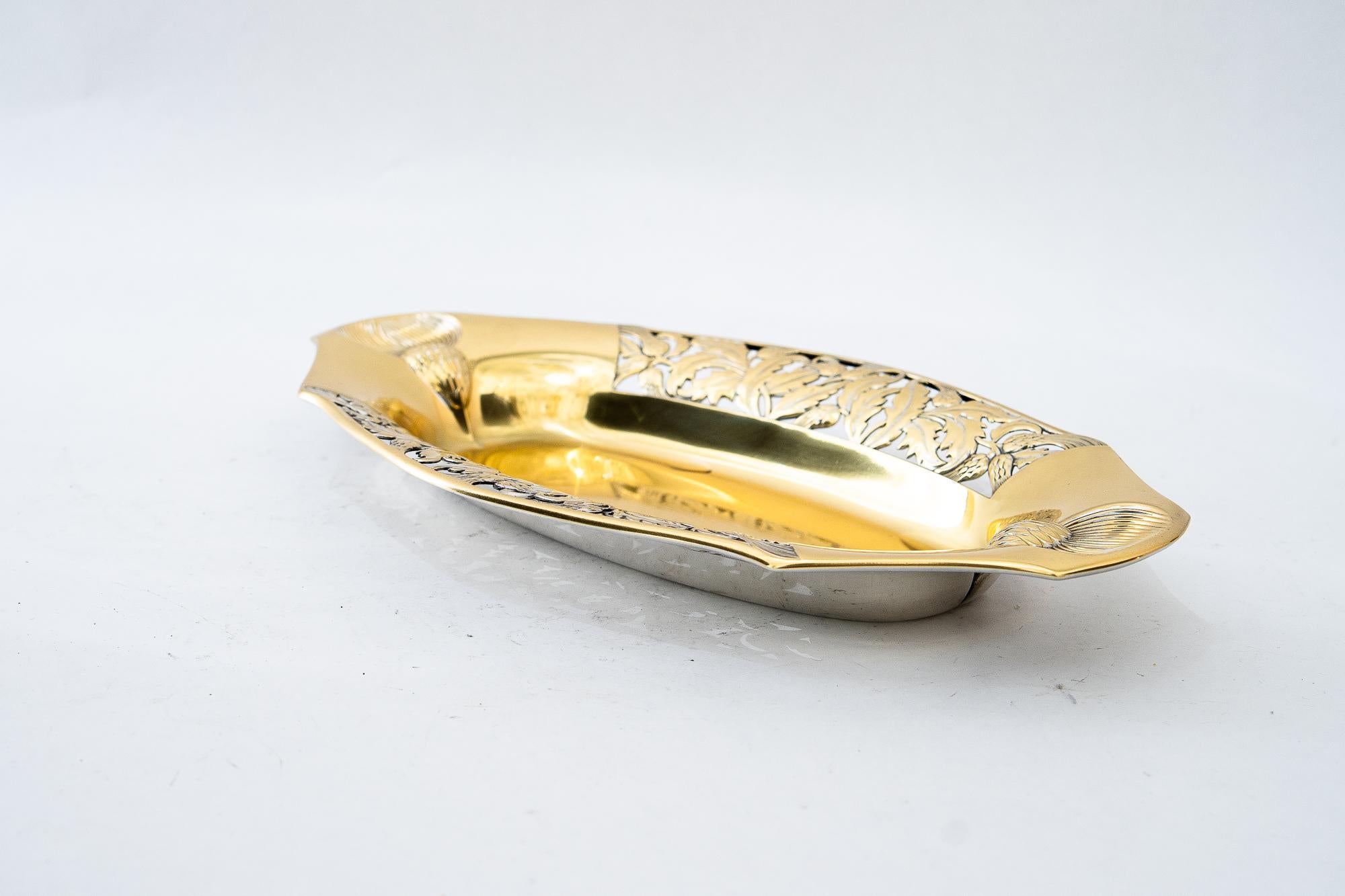 Jugendstil-Obstschale aus Messing im Jugendstil um 1908 von wmf (Frühes 20. Jahrhundert) im Angebot
