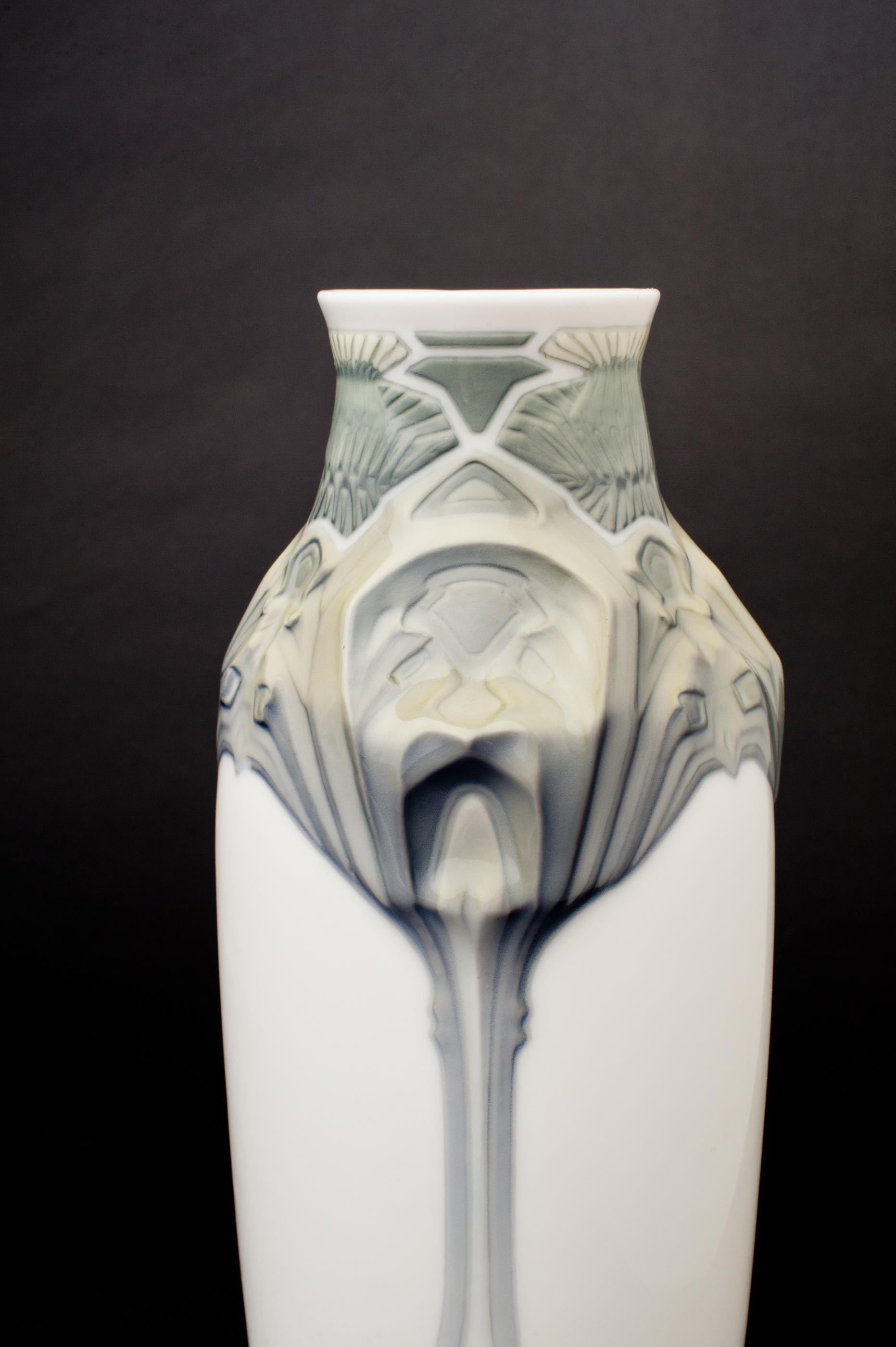 Porcelaine Vase chardon géométrique Jugendstil de Theodor Schmutz-Baudiss pour Konigliche en vente