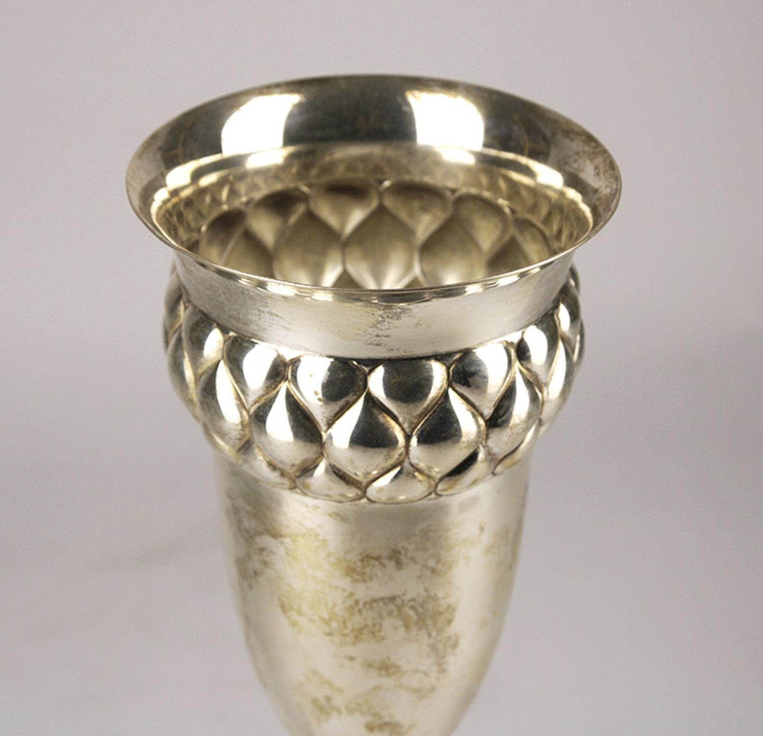 Jugendstil German Silver Plated Chalice-Shaped Presentation Trophy Vase by WMF In Fair Condition For Sale In North Miami, FL