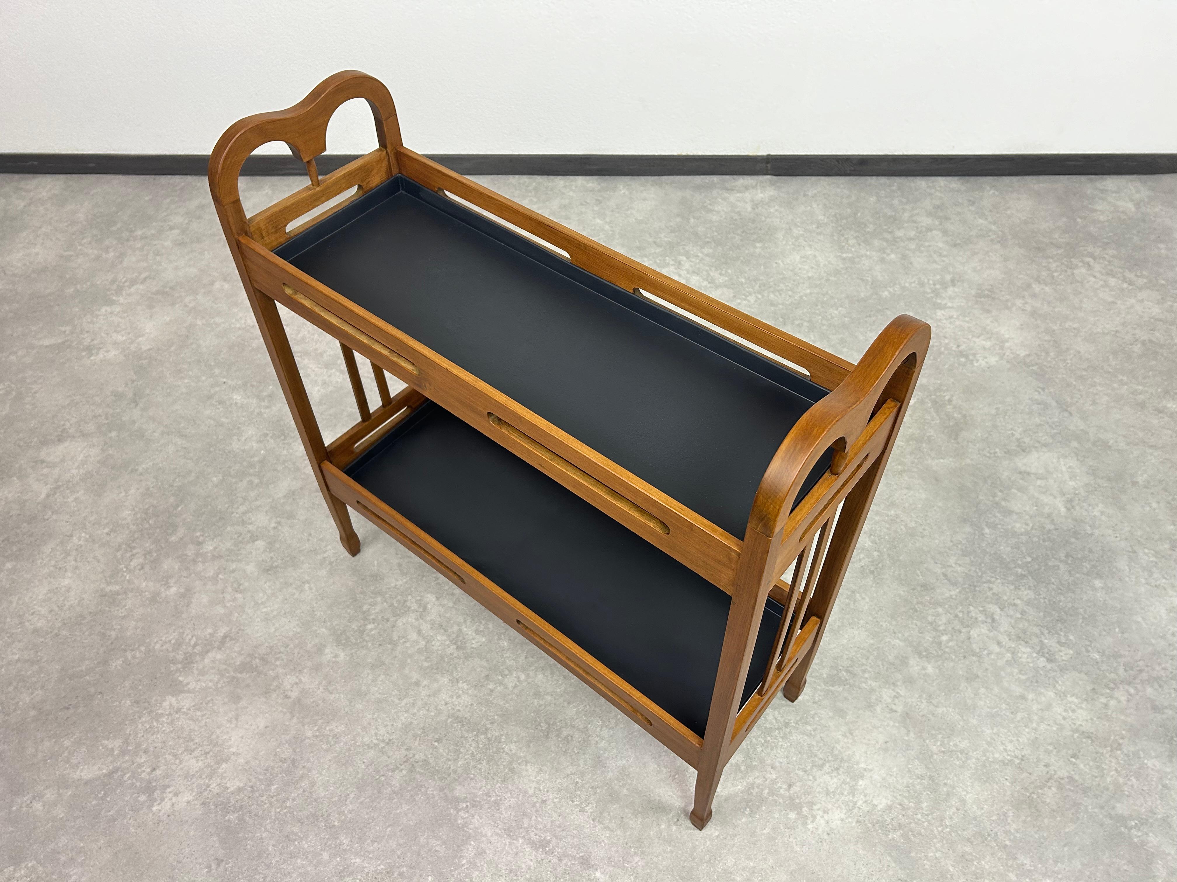 Autrichien Supports de jardinière Jugendstil en vente