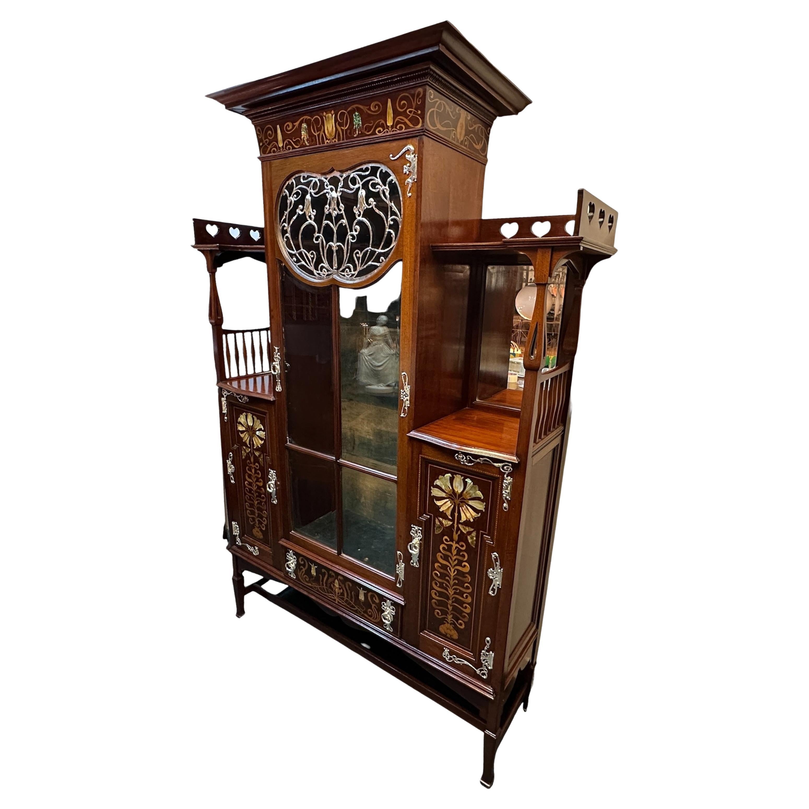Jugendstil, Liberty, Art Nouveau, Vitrina, 1900 in vendita