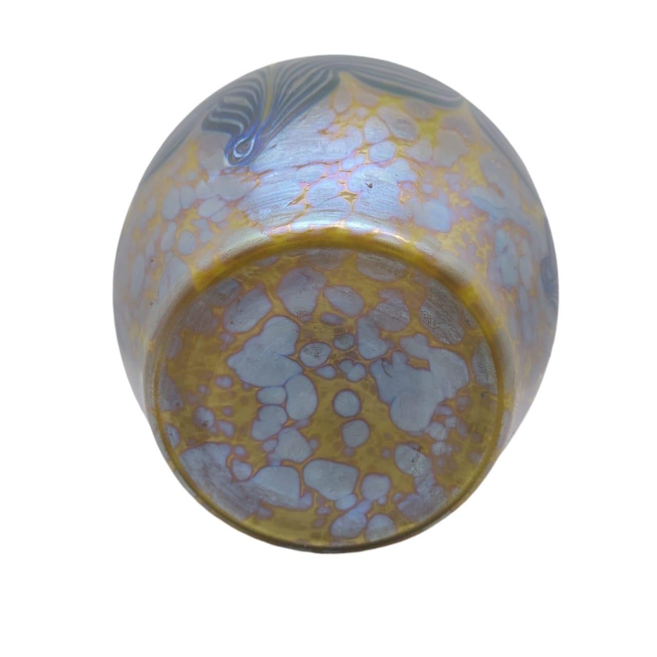 Jugendstil LOETZ Vase Austria ca. 1900 Iridescent Blown Glass Franz Hofstoetter For Sale 1