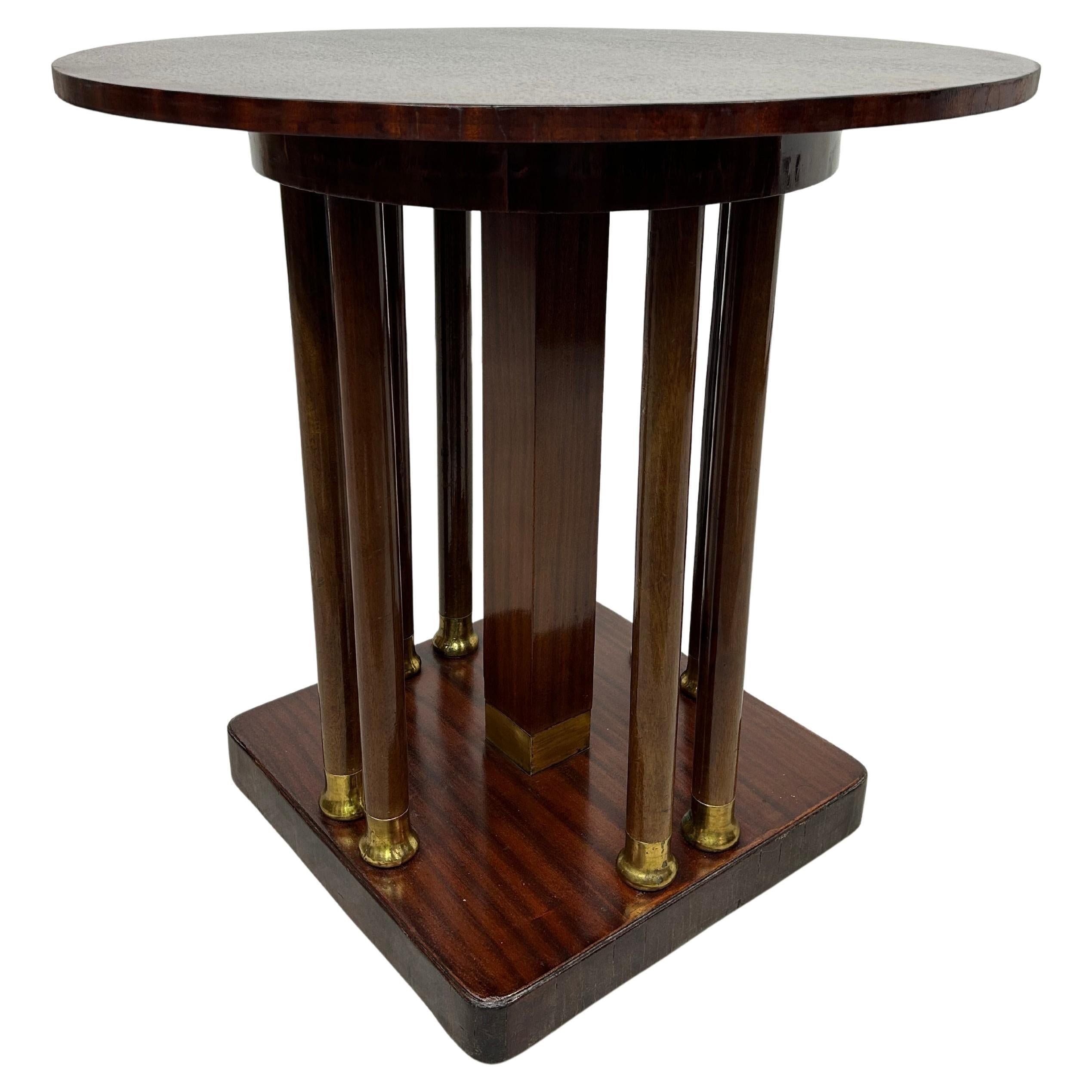 Table basse en acajou Jugendstil