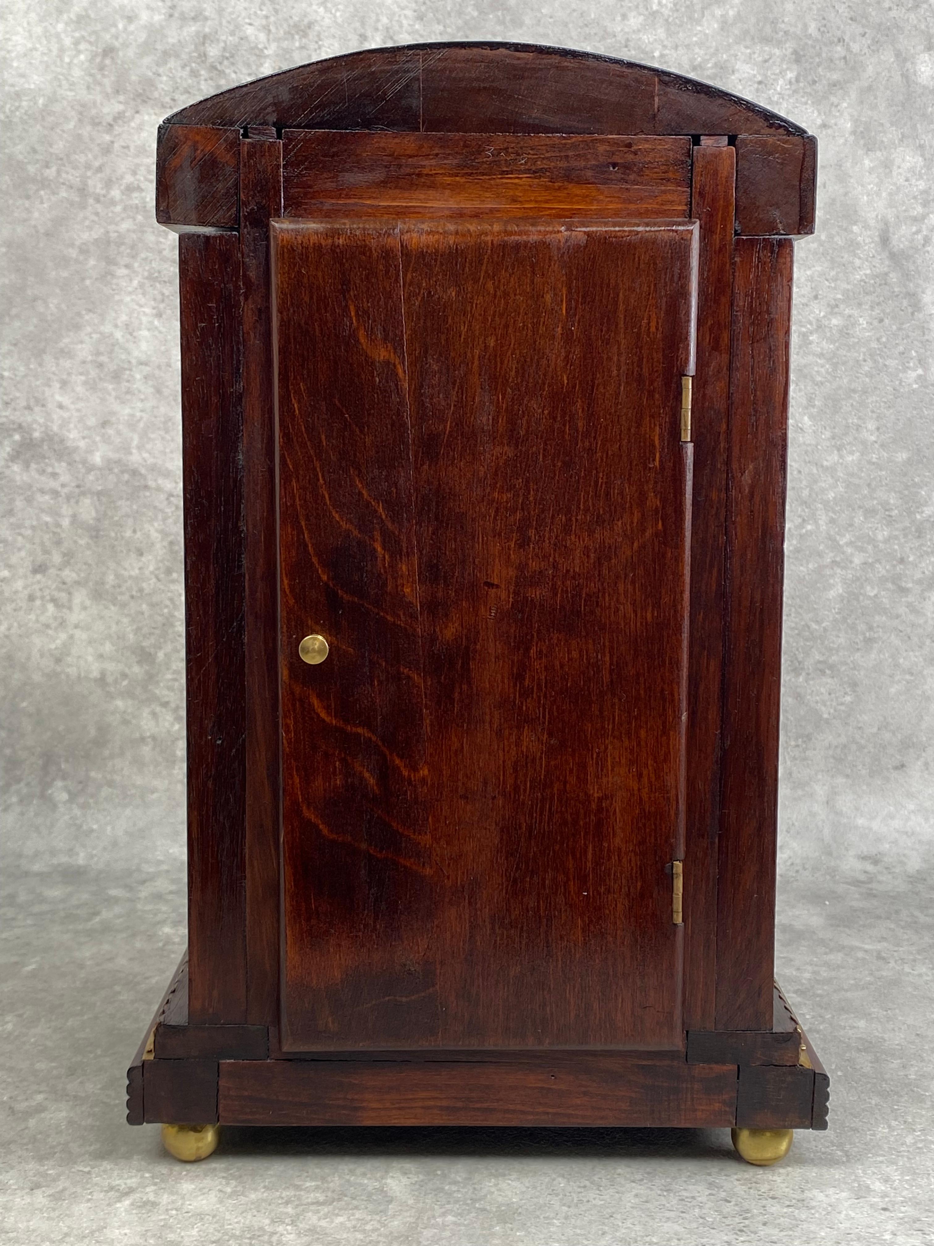 Jugendstil mantel clock by Junghans Darmstadt For Sale 6