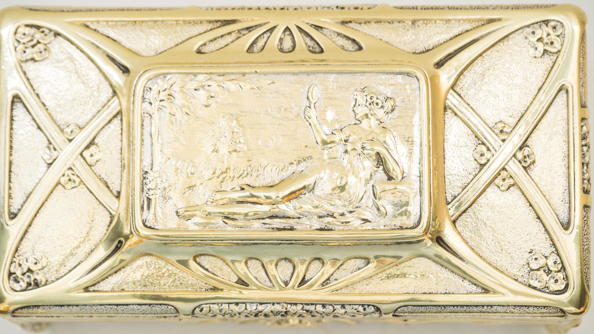 Jugendstil Massive Jewelry Box, Vienna, circa 1908s 5