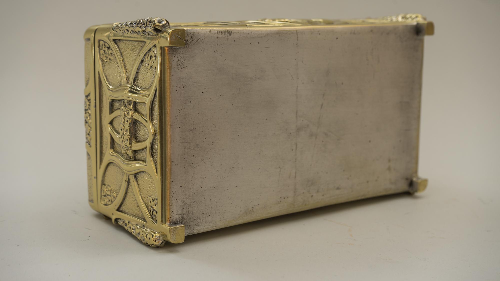 Jugendstil Massive Jewelry Box, Vienna, circa 1908s 13