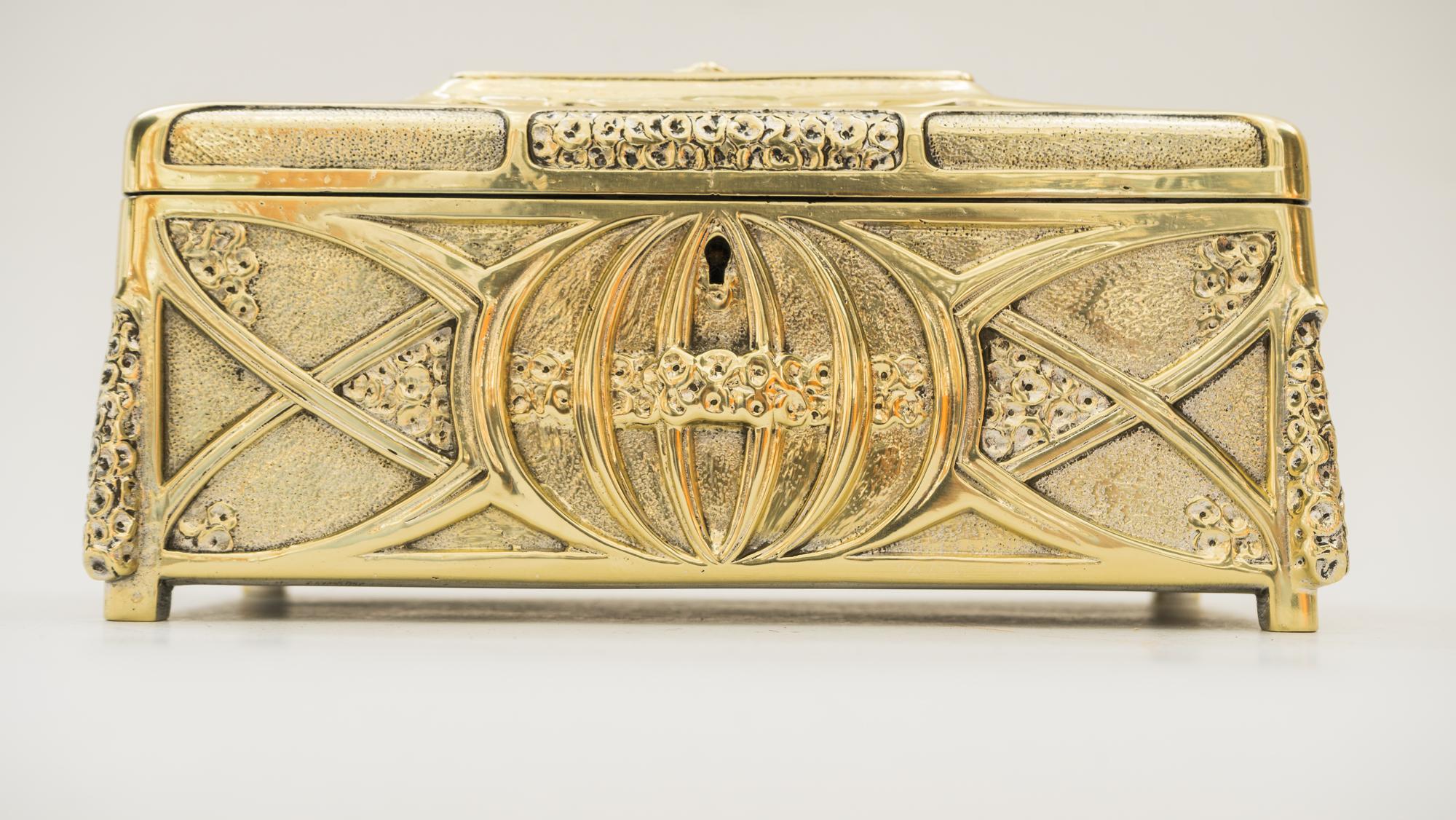 Austrian Jugendstil Massive Jewelry Box, Vienna, circa 1908s