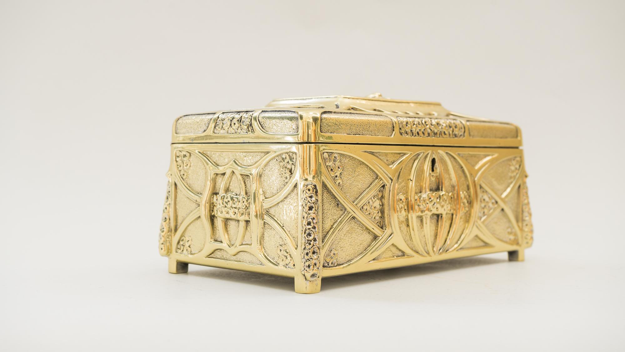 Lacquered Jugendstil Massive Jewelry Box, Vienna, circa 1908s