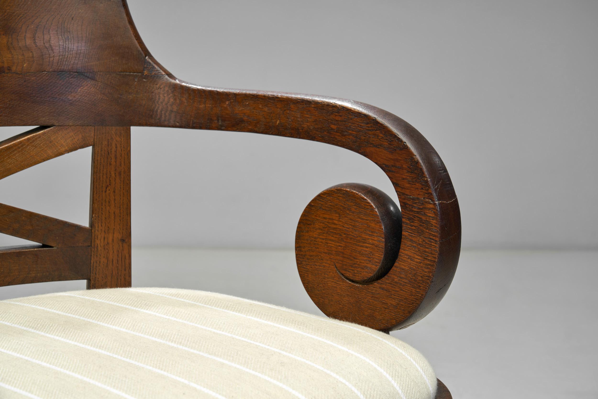 Jugendstil Oak Armchair by Nordiska Kompaniet, Sweden 1913 For Sale 5