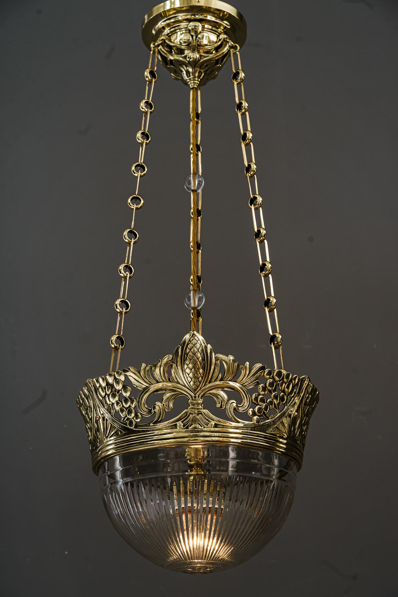 Jugendstil-Pendelleuchte mit originalem geschliffenem Glasschirm Vienna aus der Zeit um 1908 im Angebot 6