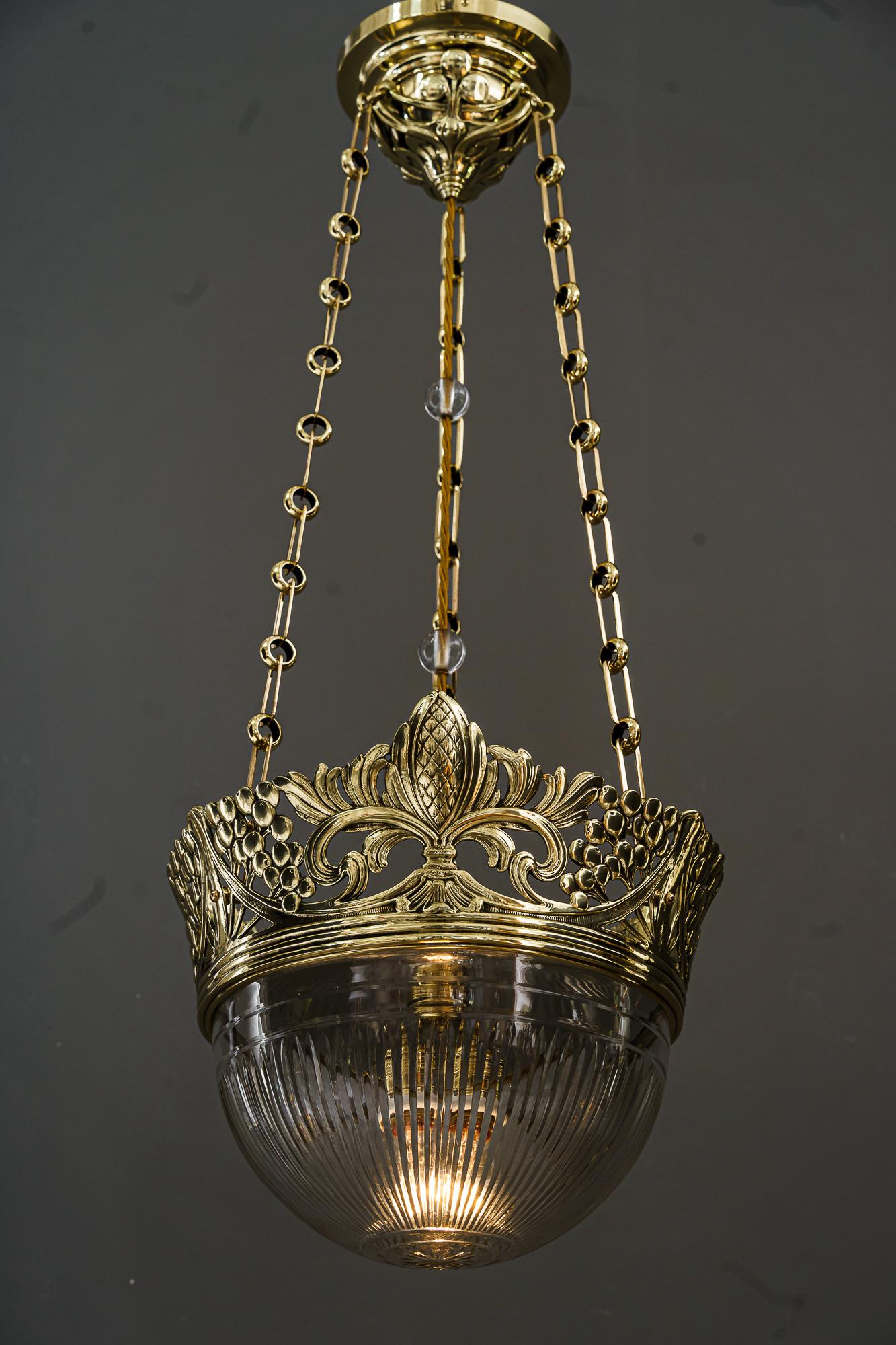 Pendentif Jugendstil avec abat-jour d'origine en verre taillé Vienne vers 1908 en vente 10